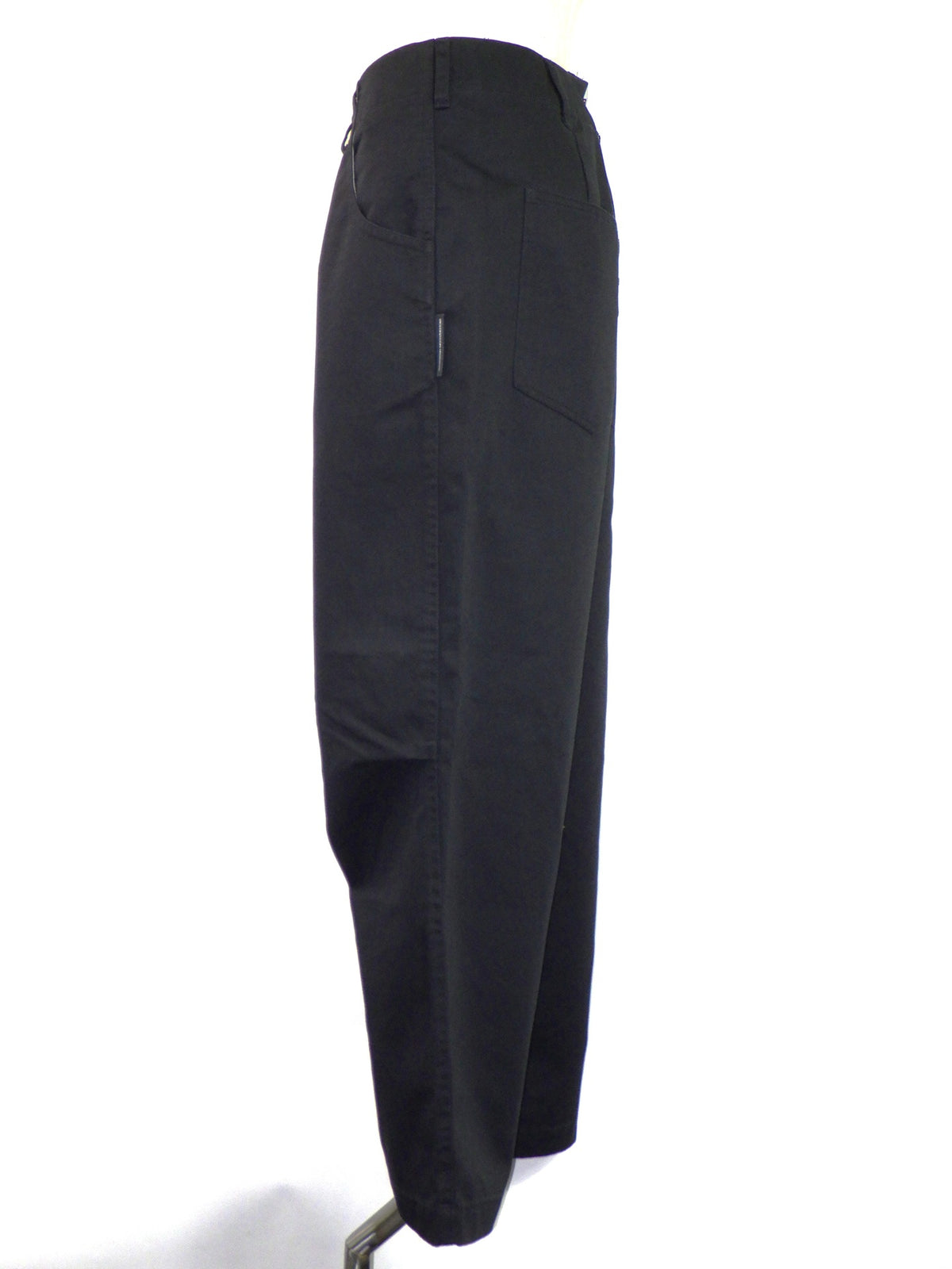 Liberaiders　T/C SARROUEL CHINO PANTS　737092603-BK