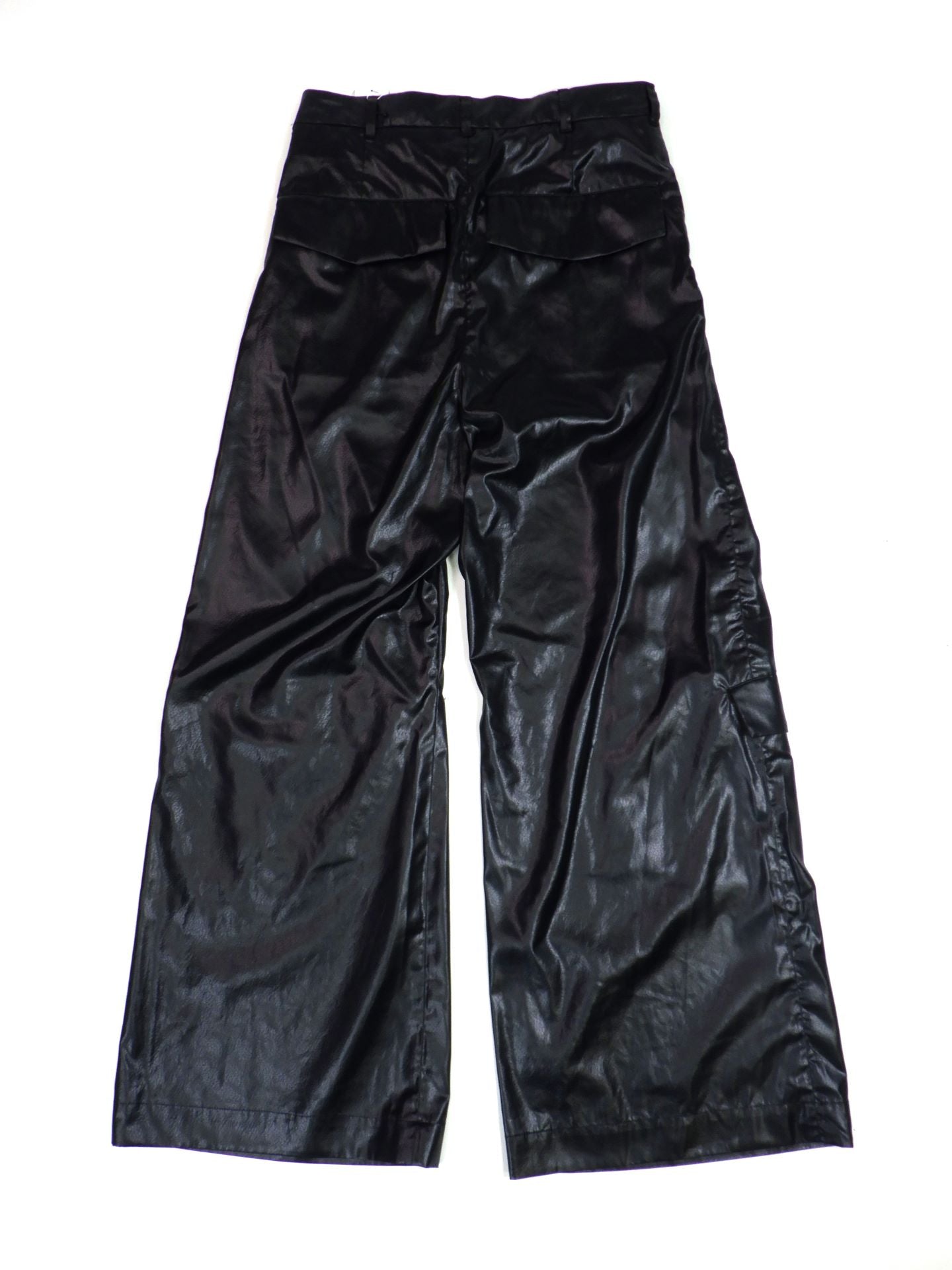 Licht Bestreben　FAKE-FAKE LEATHER Ⅱ シンフラップバギートラウザー　LB25AW-PT09-FFL