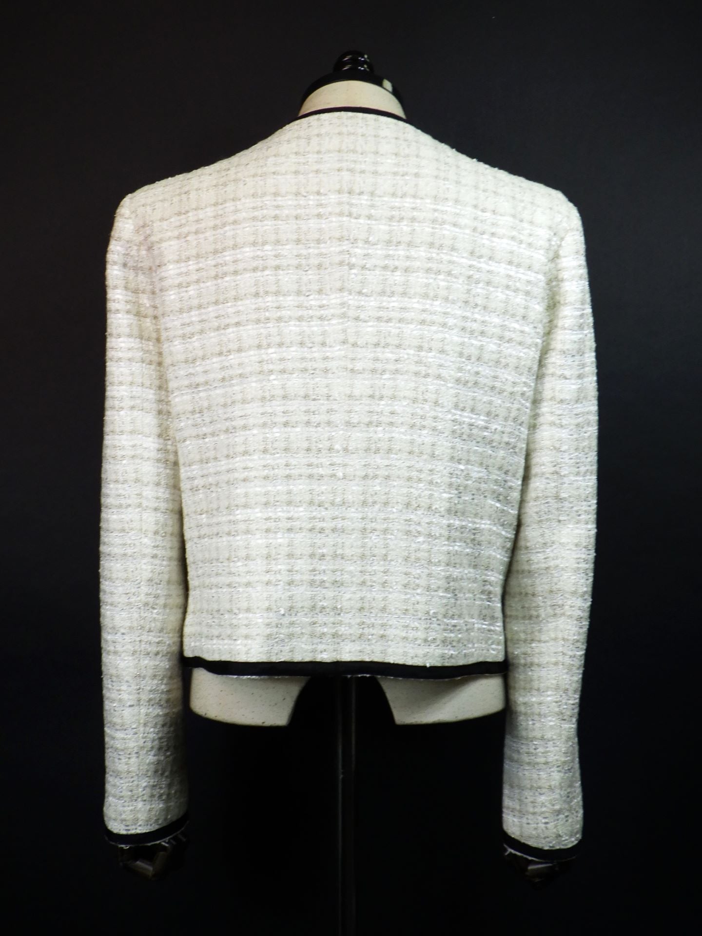 GALAABEND　ノーカラークロップドベルボーイジャケット　2502H2043-WH