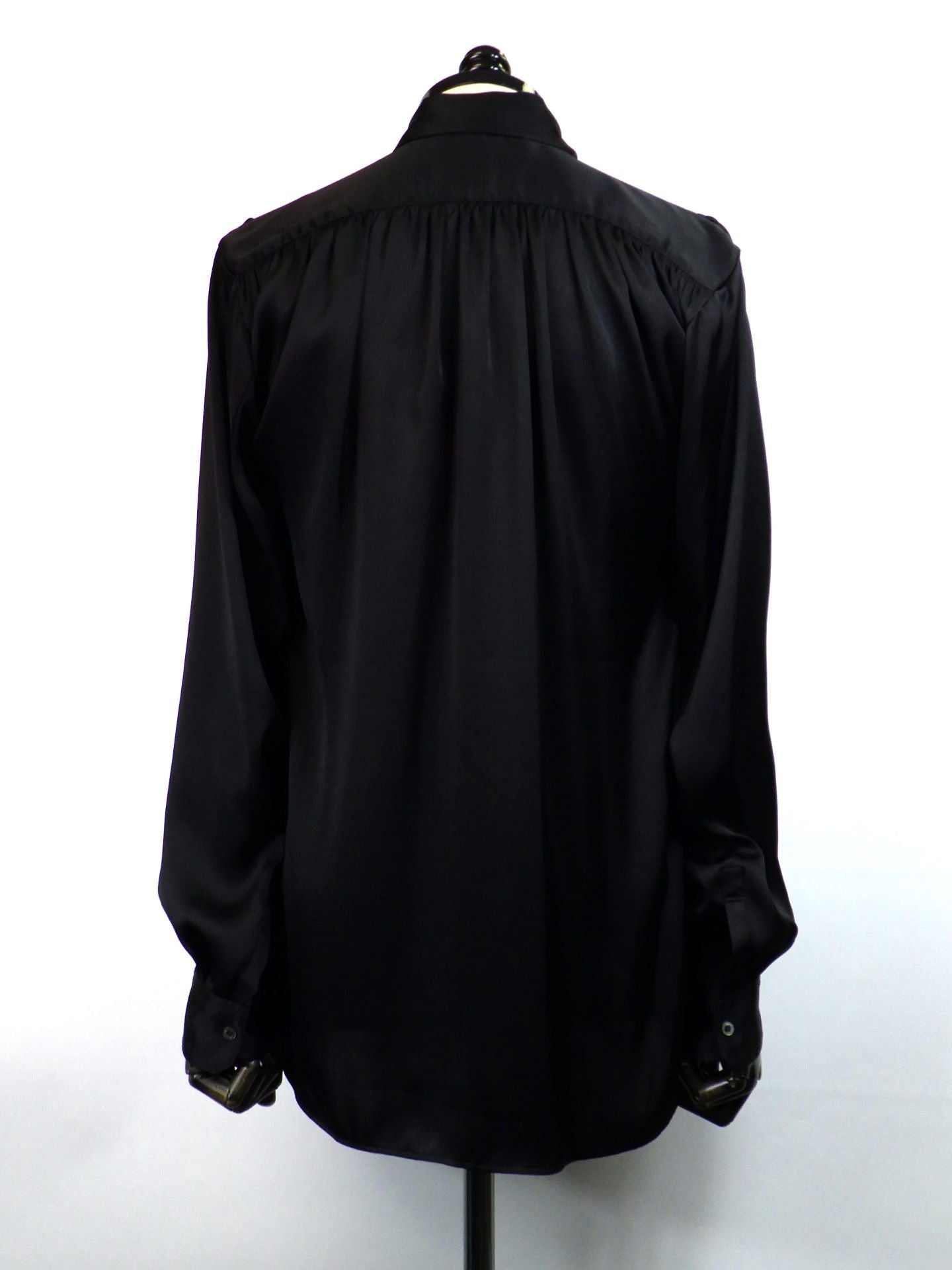 GALAABEND　ビンテージサテンギャザーリボンシャツ　2502H1037-BK