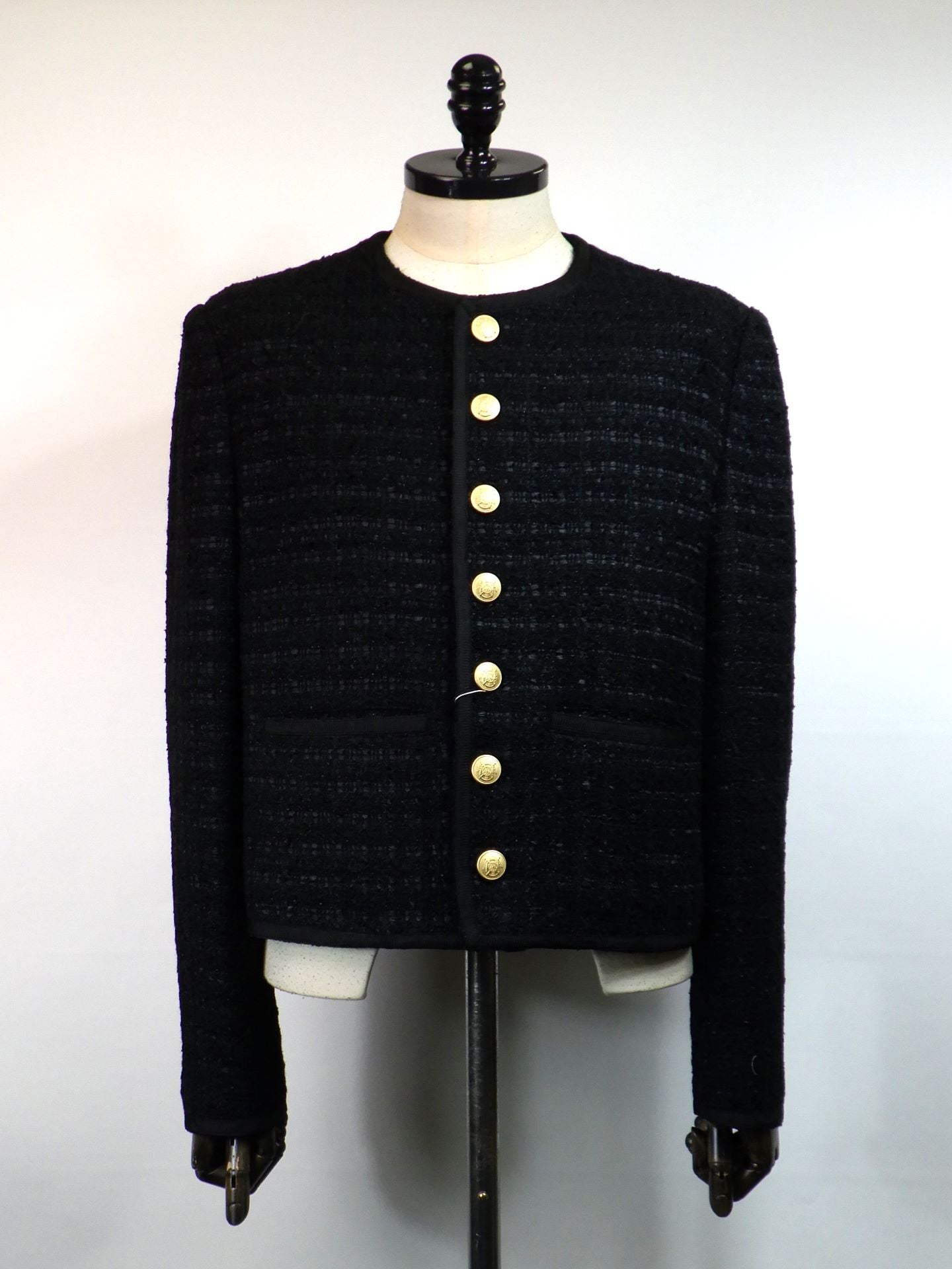 GALAABEND　ノーカラークロップドベルボーイジャケット　2502H2043-BK