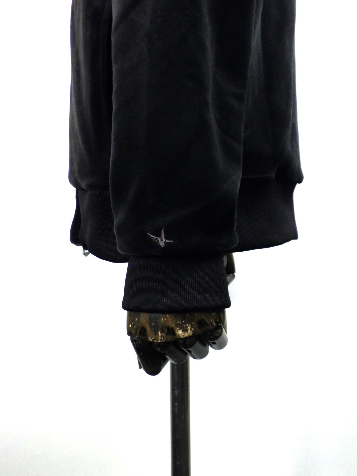 1PIU1UGUALE3 RELAX　ヘビーベロアラップパーカー　USO-25097