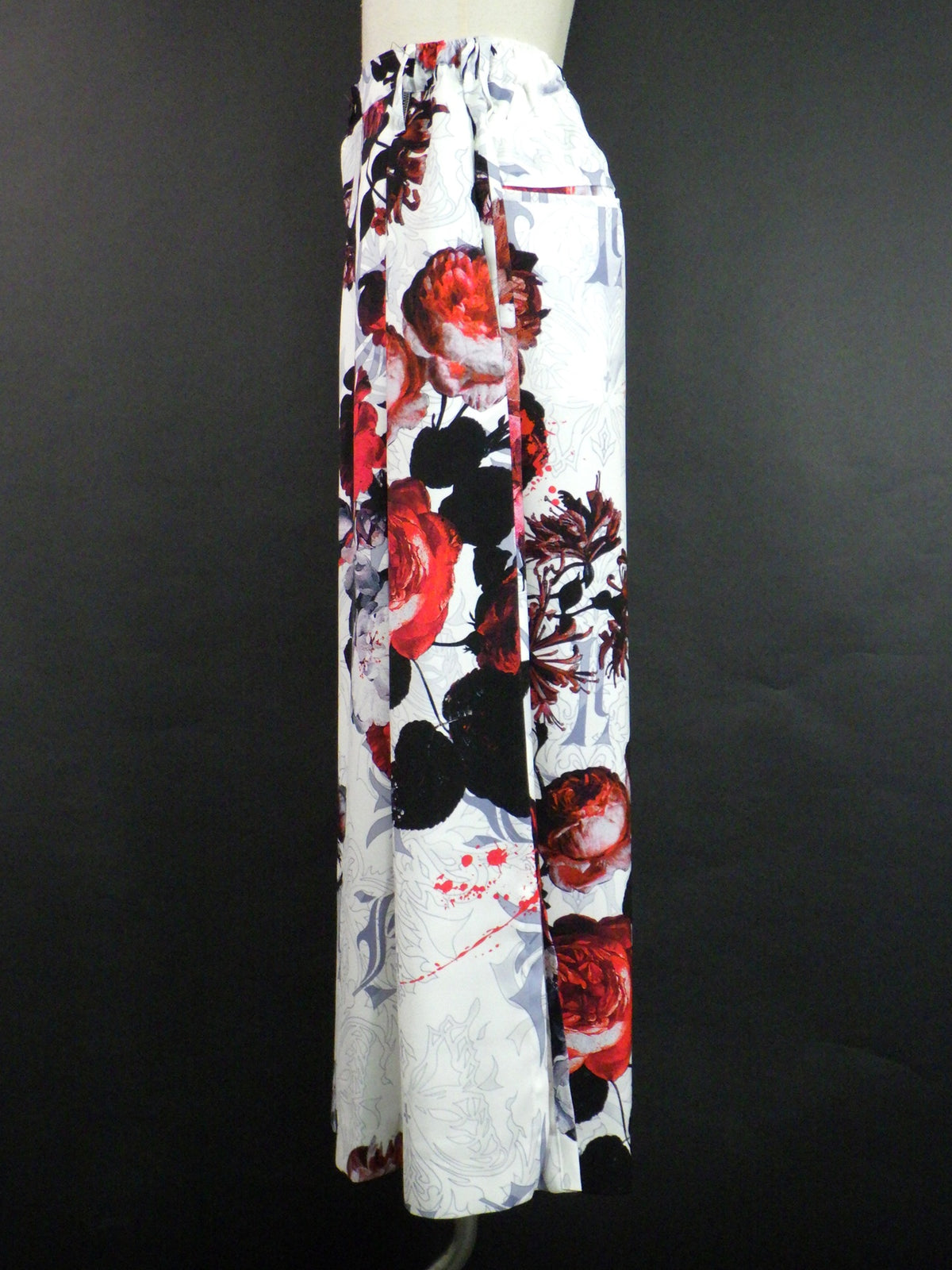 kiryuyrik　 Goth Flora Suede Stain Wide Tuck  Slacks　KW-HP41-900-WHT