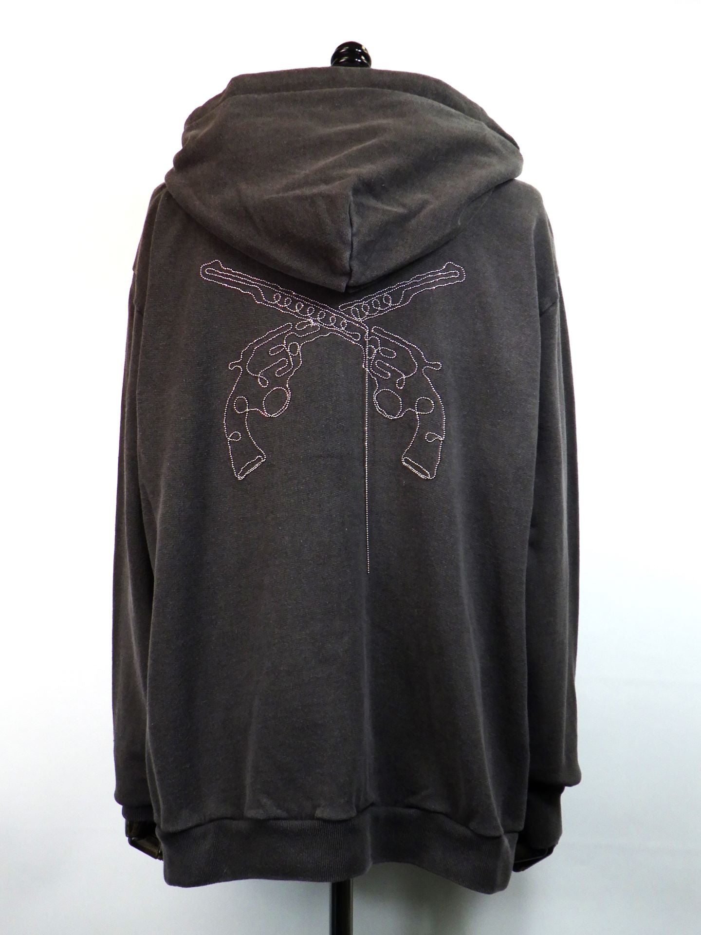 roarguns　クロスガンチェーンエンブロイダリーフーディ　25FGB-13A-BR