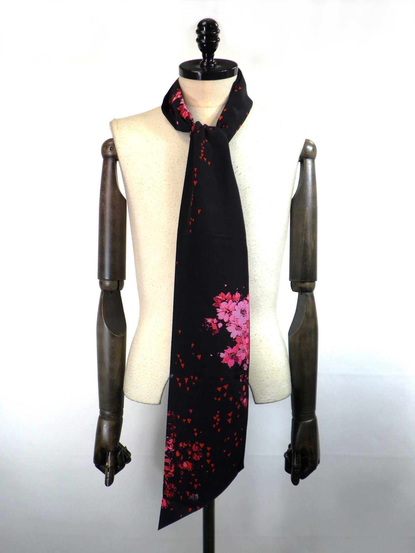 kiryuyrik SAKURAデシン17ストール KU-STL10-900 – KAWANO