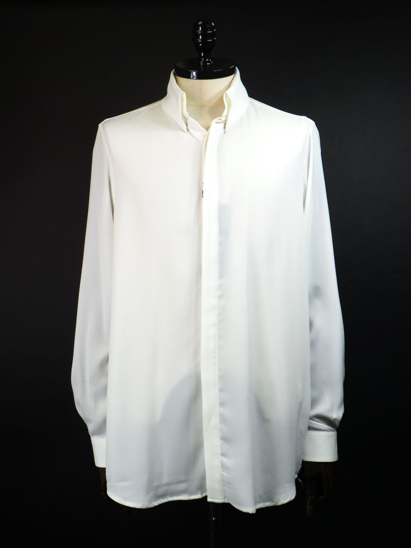 SOS TE NUTO　ストレッチファイユストール付シャツ　2526Z04