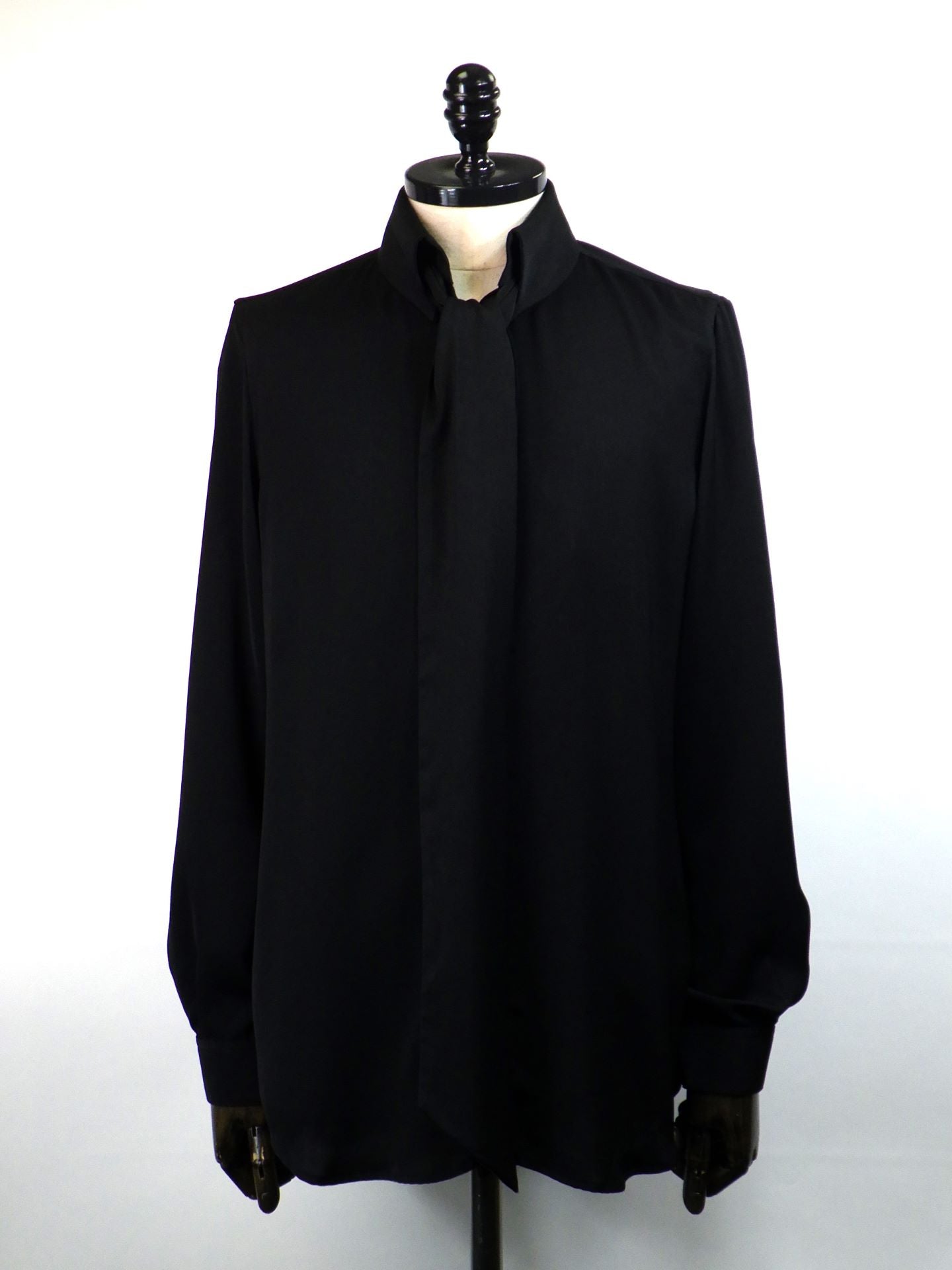 SOS TE NUTO　ストレッチファイユストール付シャツ　2526Z05