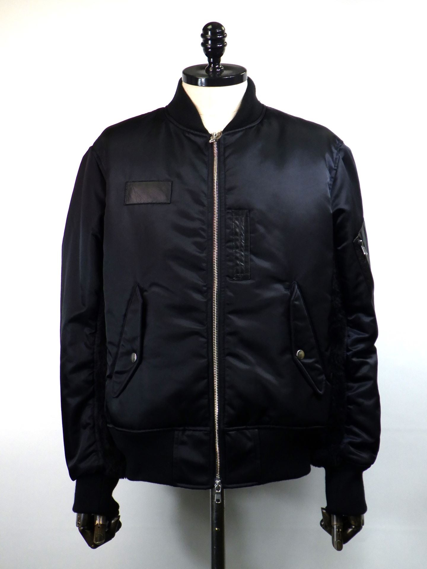 ACANTHUS　LIMONTA NYLON MA-1　JK2202LEO-BK･BKBOA