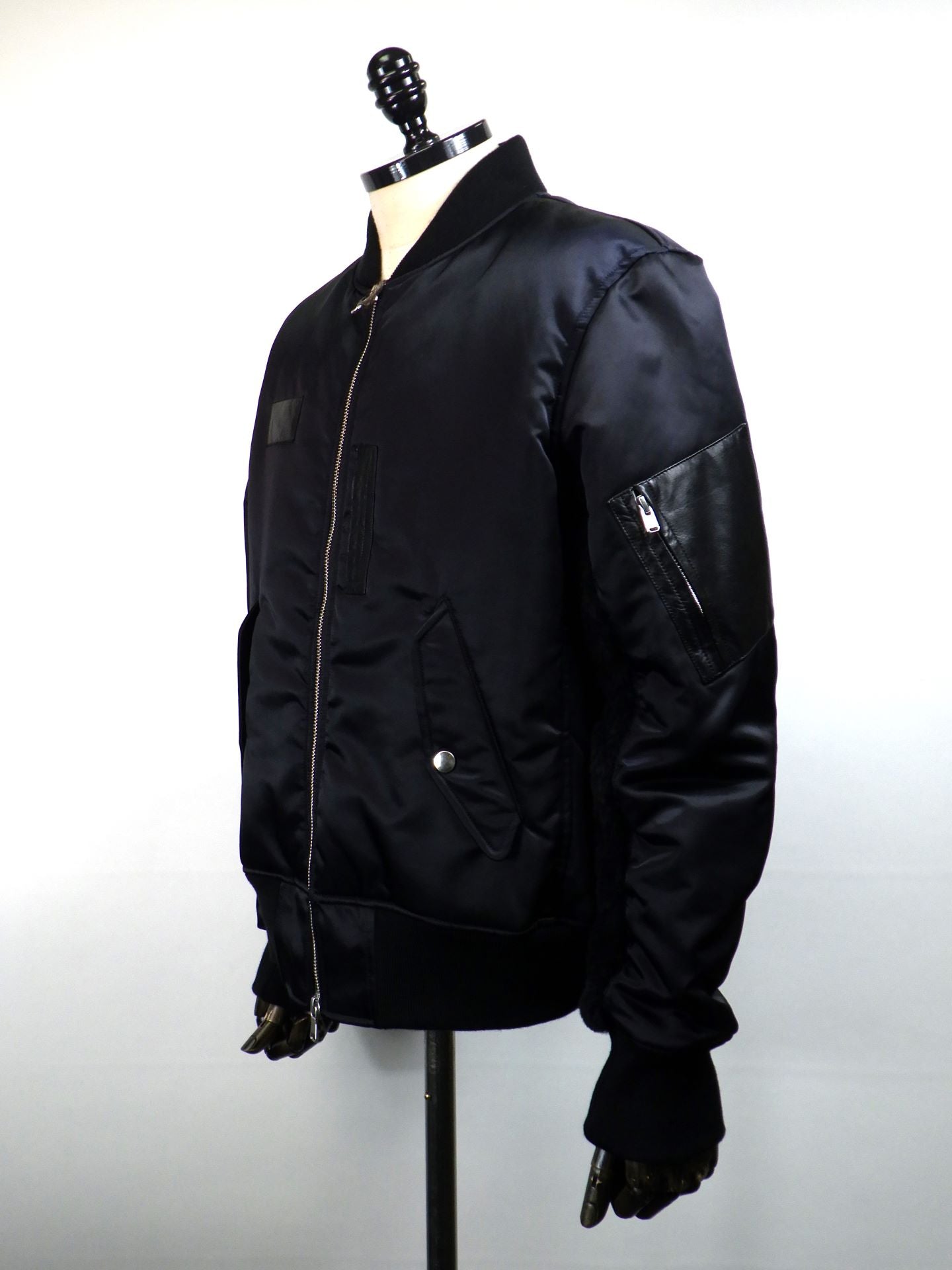 ACANTHUS　LIMONTA NYLON MA-1　JK2202LEO-BK･BKBOA