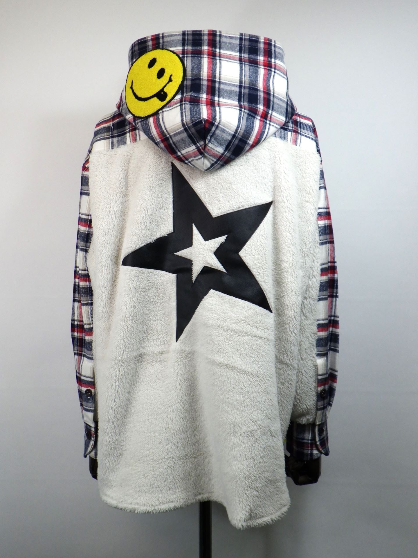 STUD MUFFIN　ヘビーネルチェック-ボア レザースター&サガラパッチワーク フーデッドシャツ　524-01147-O.WH×NAV