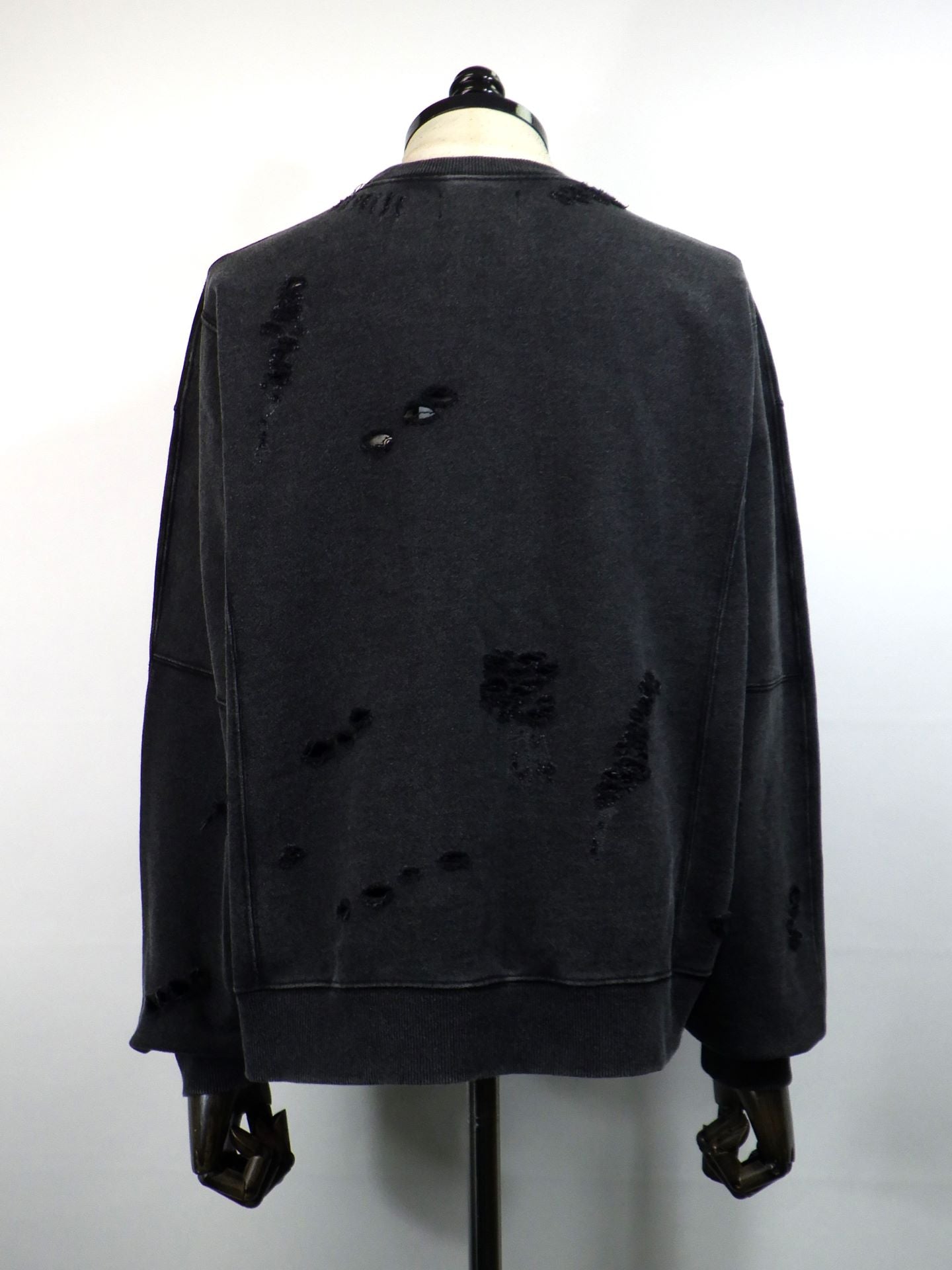 DELUXE　サボタージュスウェット　25AD2689-BK