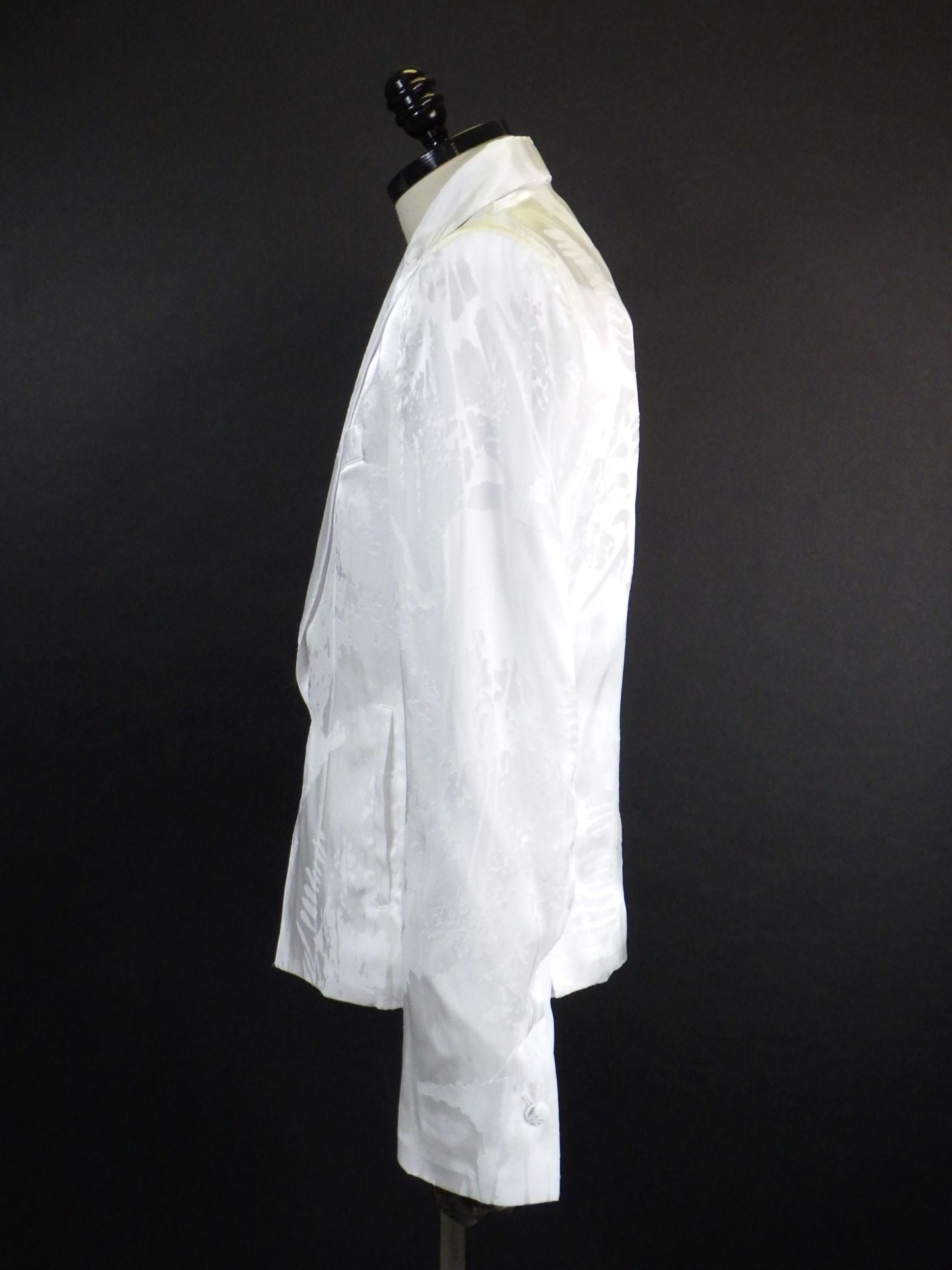 kiryuyrik　オパールショートピークドラペルジャケット　KU-HJ06-903-WH