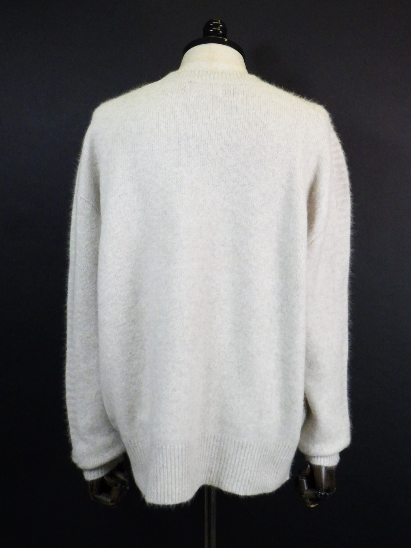 DELUXE　キティエンパイアセーター　25AD3216-GRY