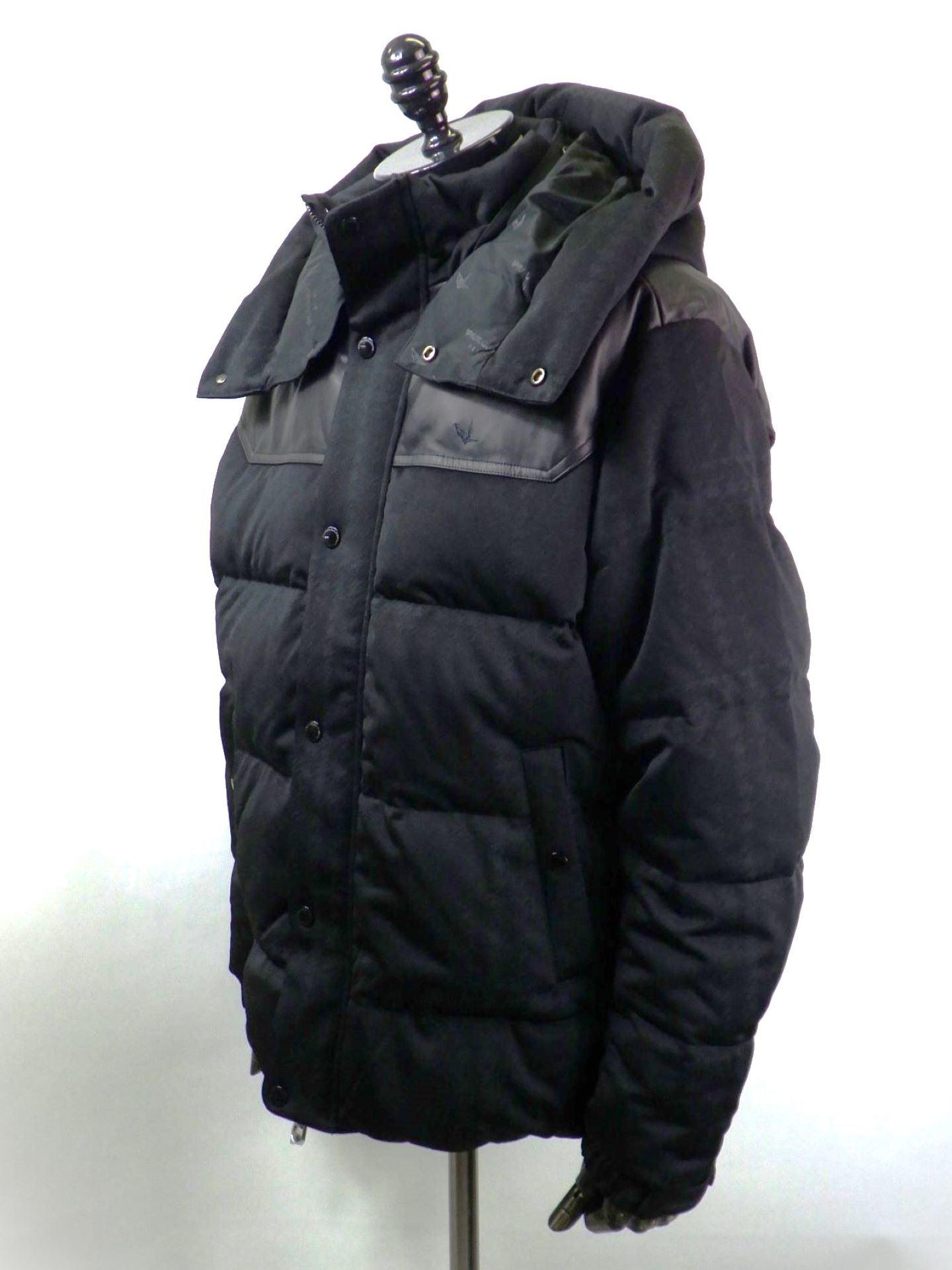 1PIU1UGUALE3 RELAX　ウィンドウペンジャガードダウンジャケットブルゾン　USO-25099