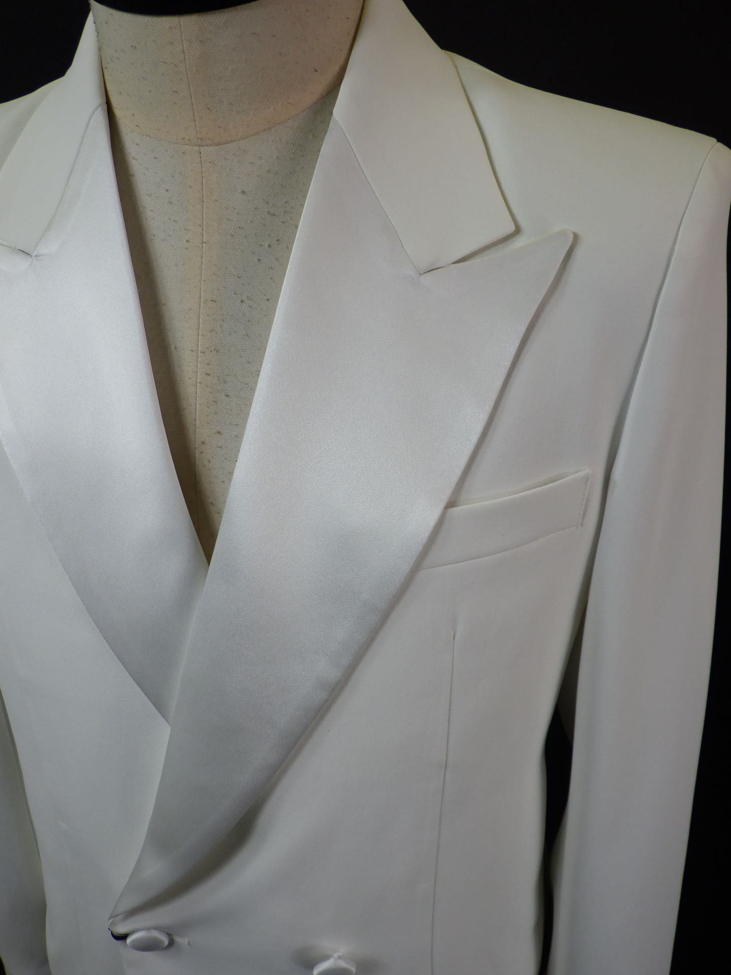 SOS TE NUTO　ピークドラペルスペンサーダブルジャケット　2523002