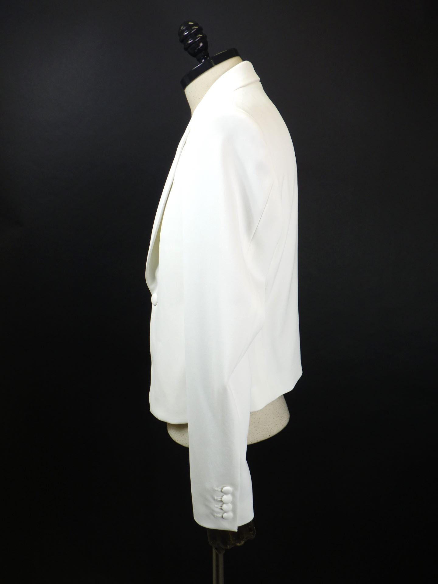 SOS TE NUTO　ピークドラペルスペンサージャケット　2523001