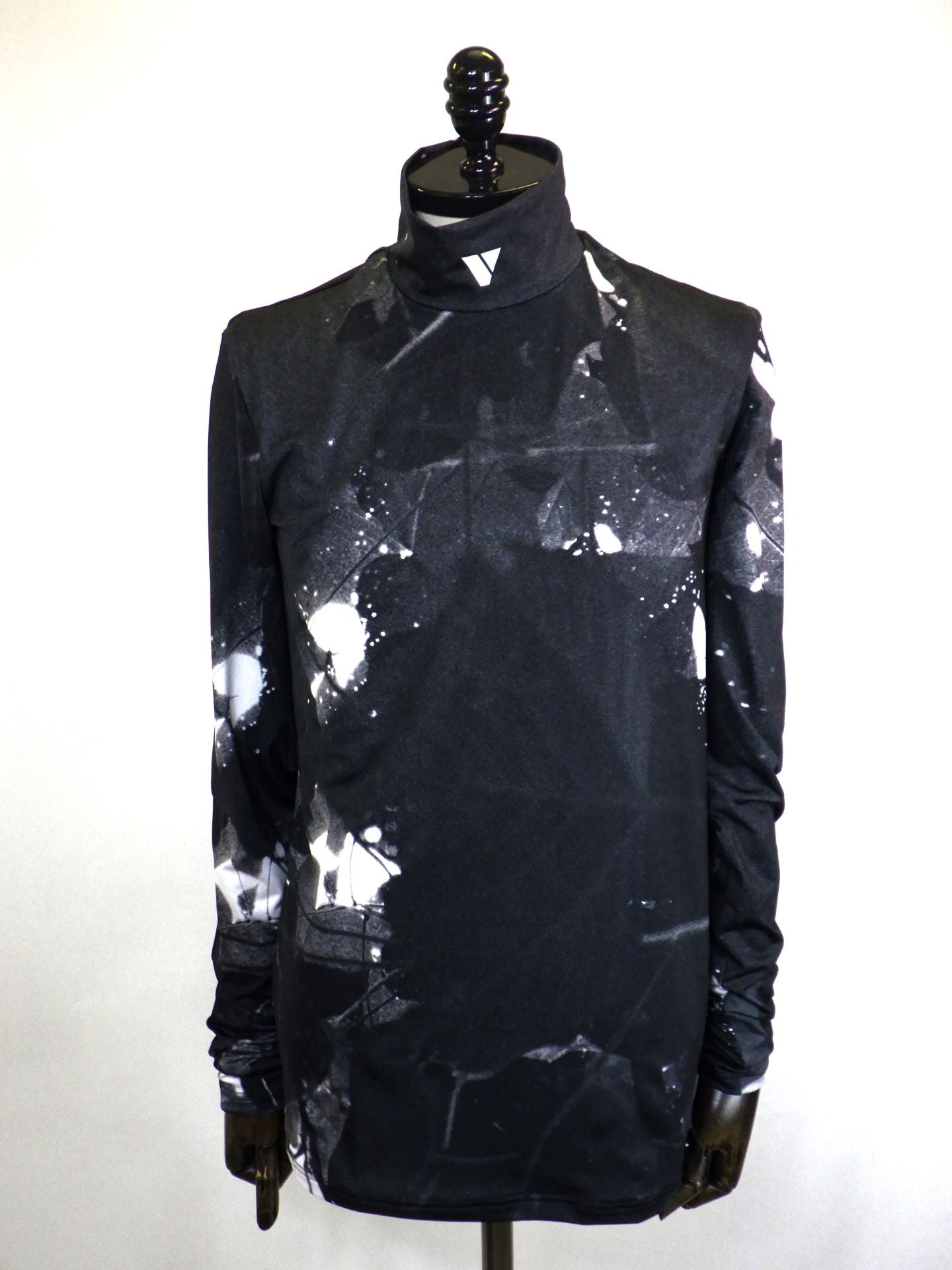 VEIN　プリンテッドクールマックスストレッチジャージVPWハイネックL/ST-シャツ　VJ52-334