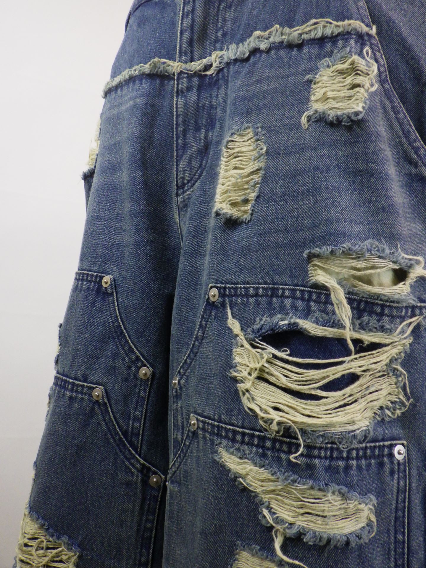 WIZZARD　ディストレストペインターデニム　W25AW-PA05X