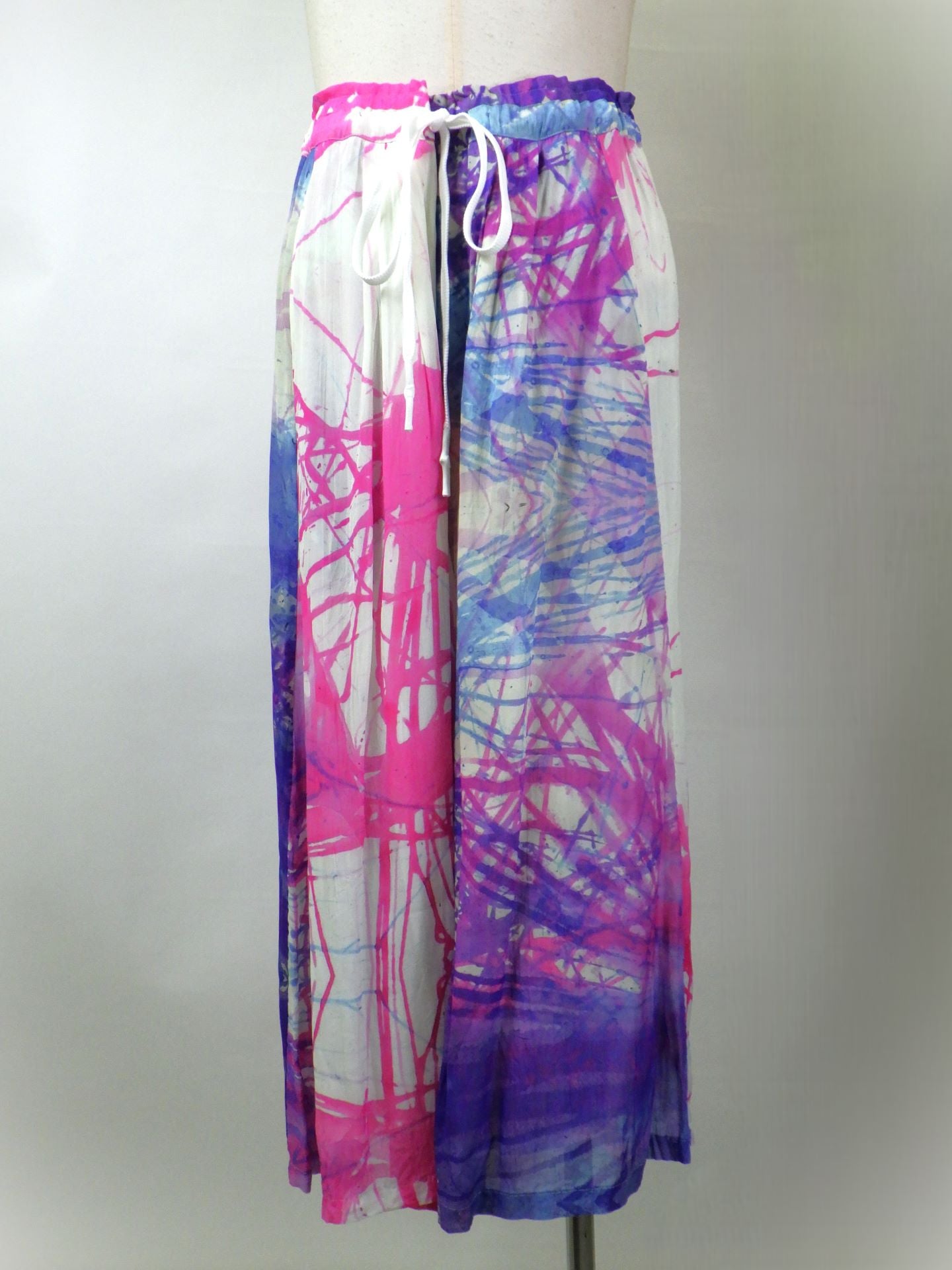 nude:MM　レーヨンシフォンインクジェットプリントワイドクロップドイージーパンツ　DS-336-PIN×PUR