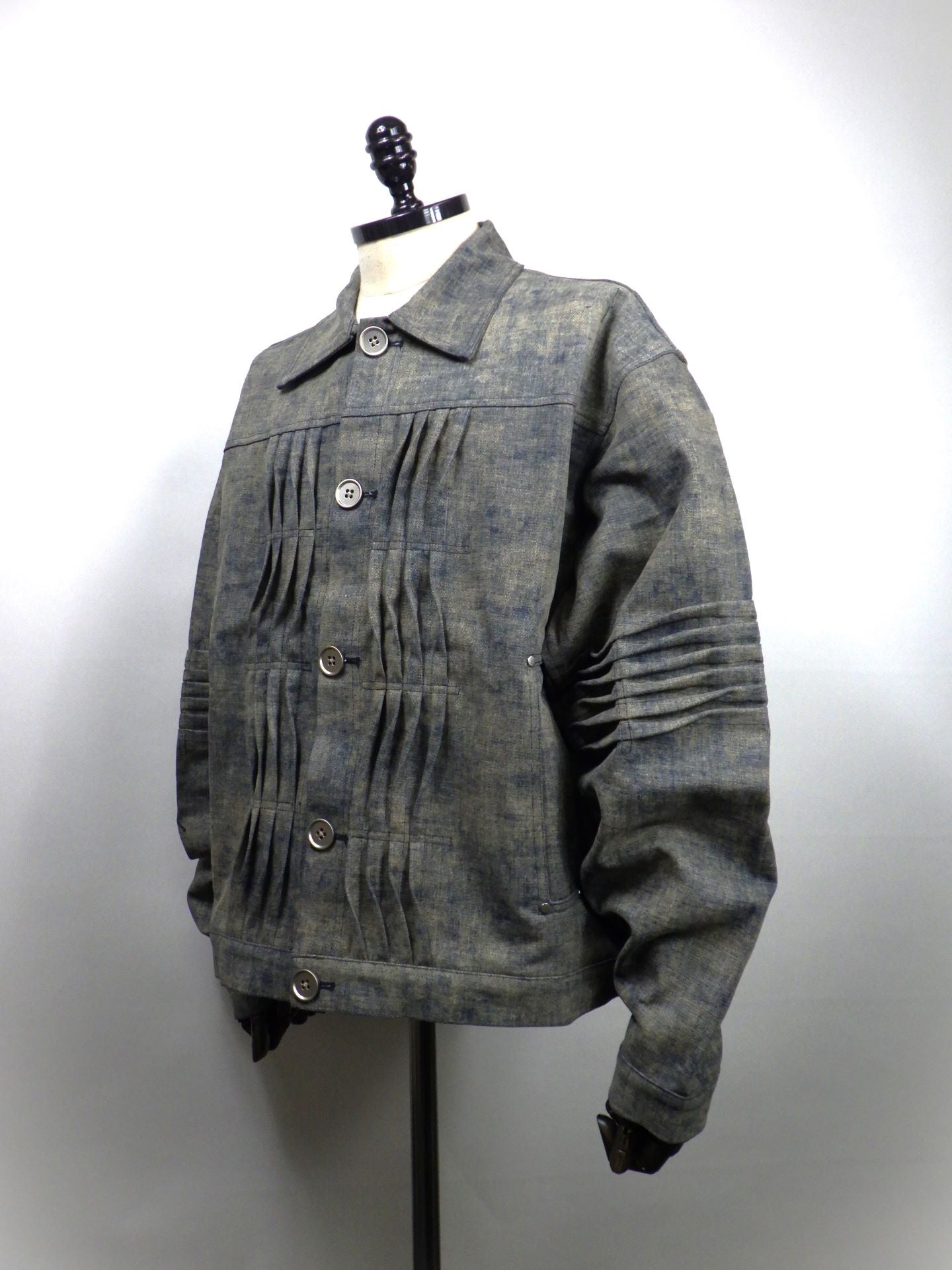 A.F ARTEFACT　ブレンドシェードデニムピンタックブルゾン　ag-13002-1