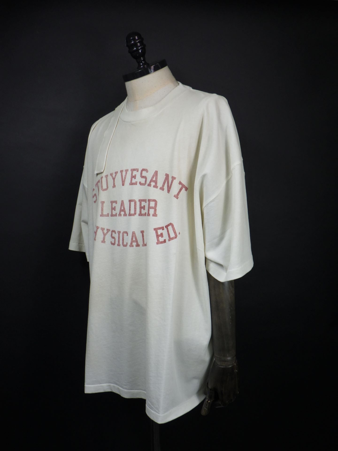 SEVESKIG　Stuyvesant College S/SL Tee　CT-SV-NRS-1002-WH
