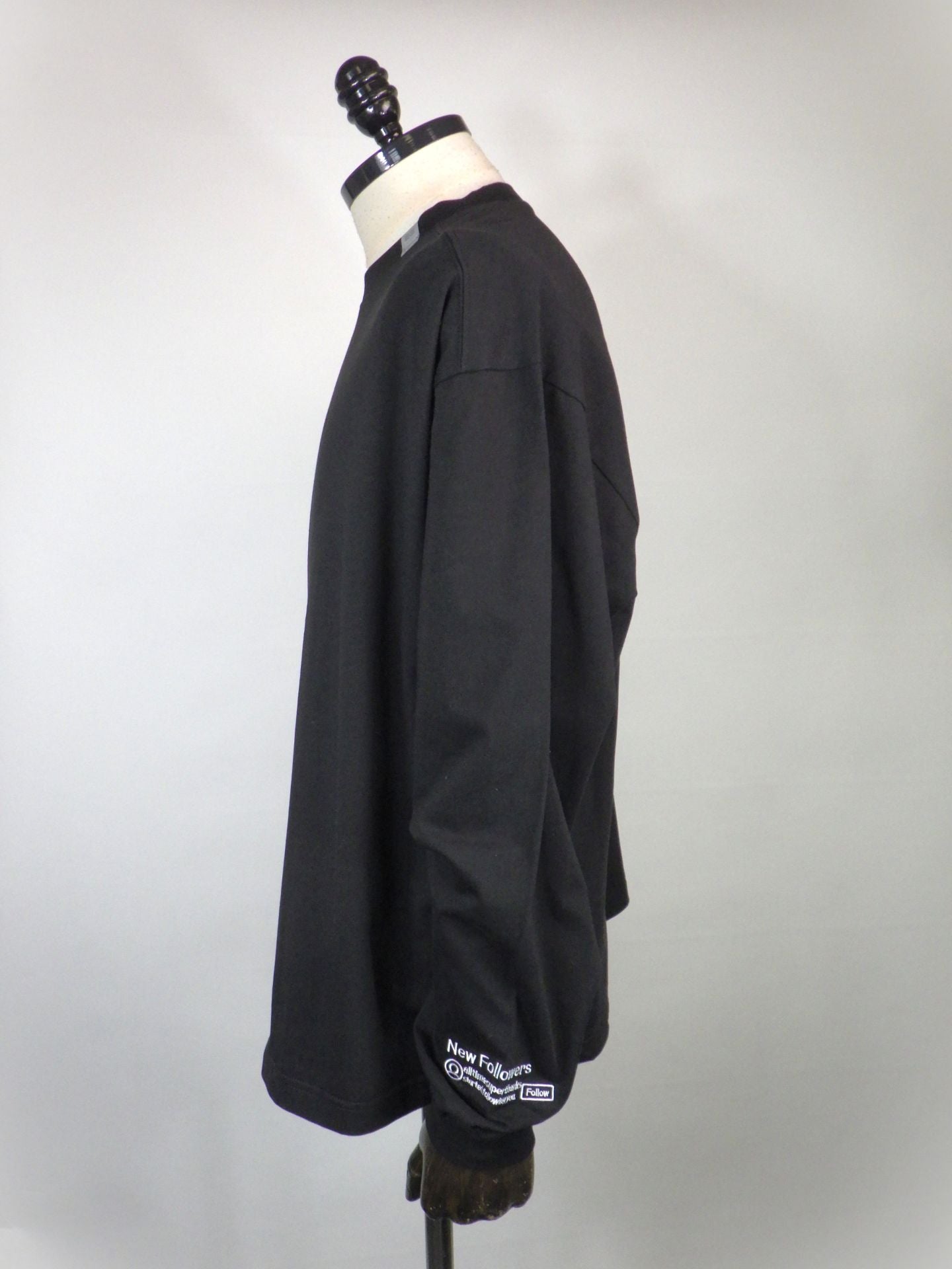 SUPERTHANKS　SBYエンブロイダリーL/S T-シャツ　ST261CS05-BK