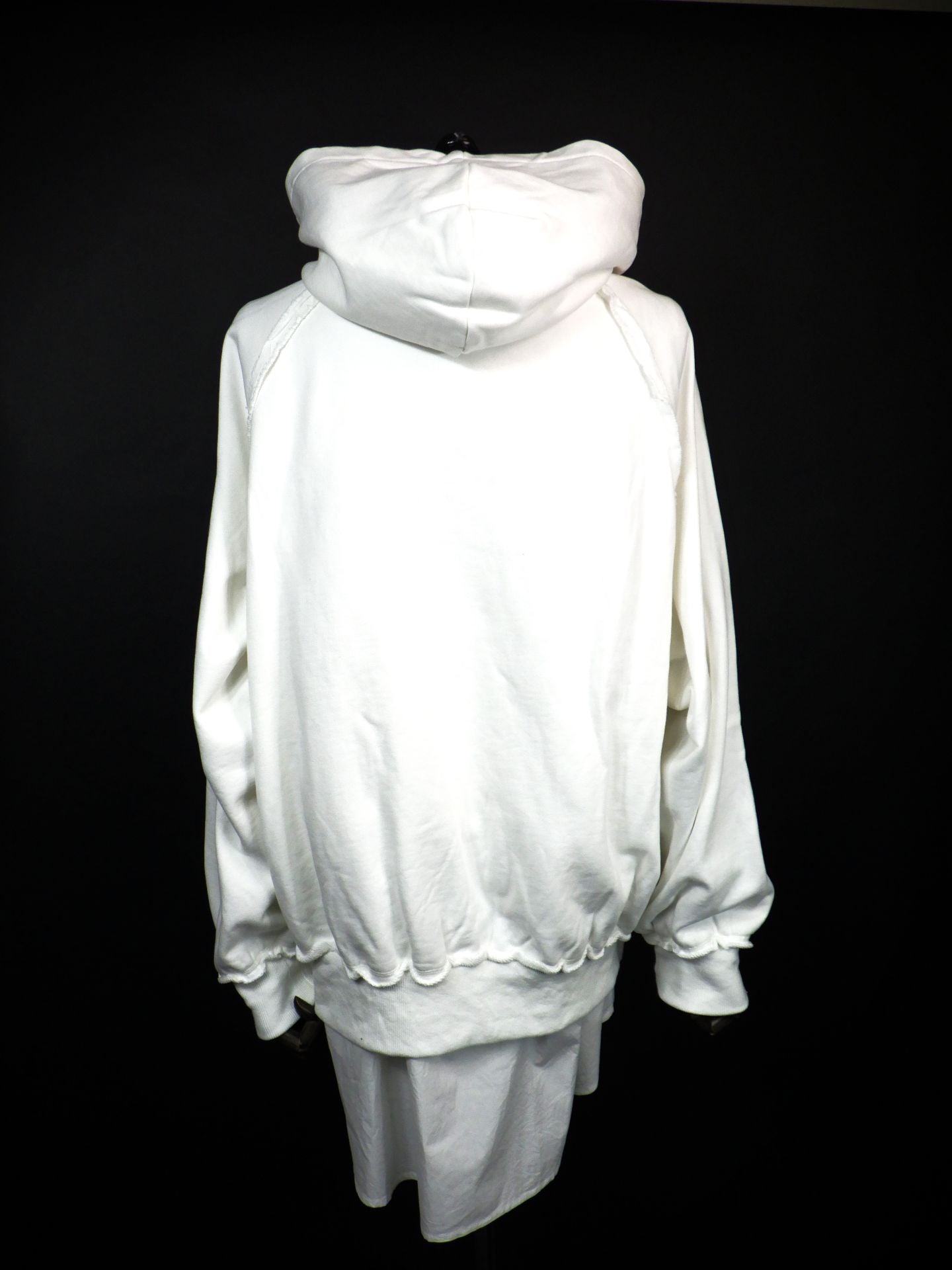 WIZZARD　レイヤードジップフーディー　W26SS-DC030-WHT