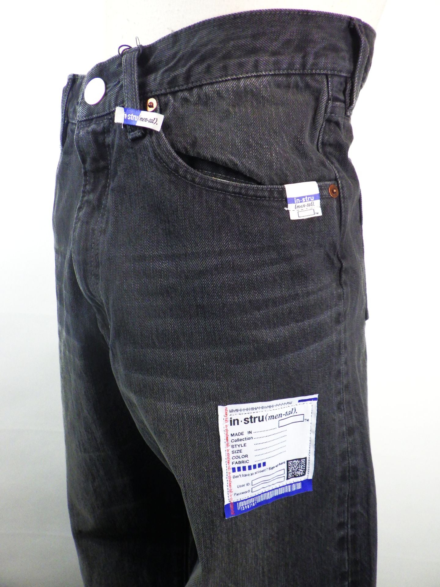 in・stru(men-tal).　ハードウォッシュセルビッジデニムストレートパンツ　I16PT082