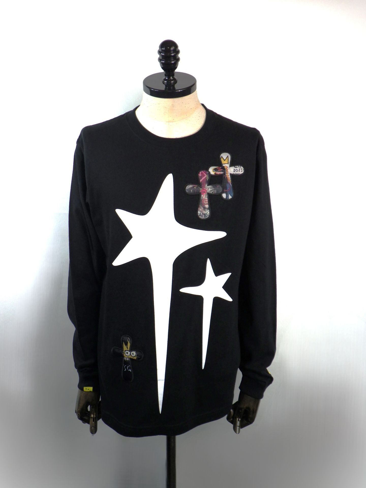 STUD MUFFIN　コットン天竺 ドリップスター&クロスパッチLSシャツ ロンTシャツ　614-02869-BK