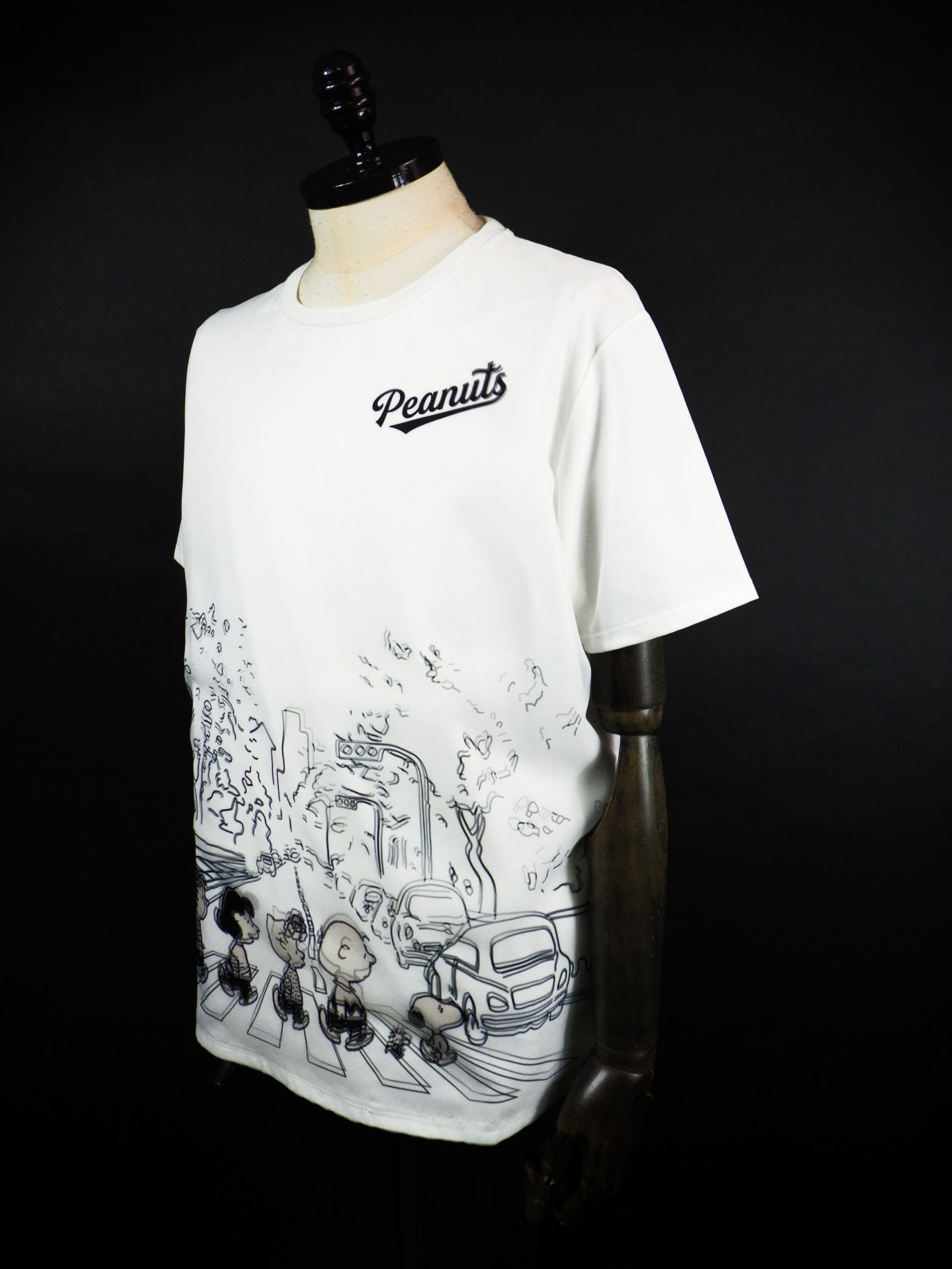 TRIPPY ART　PEANUTS CROSSING THE CROSSWALK Tシャツ　TR-098-WH