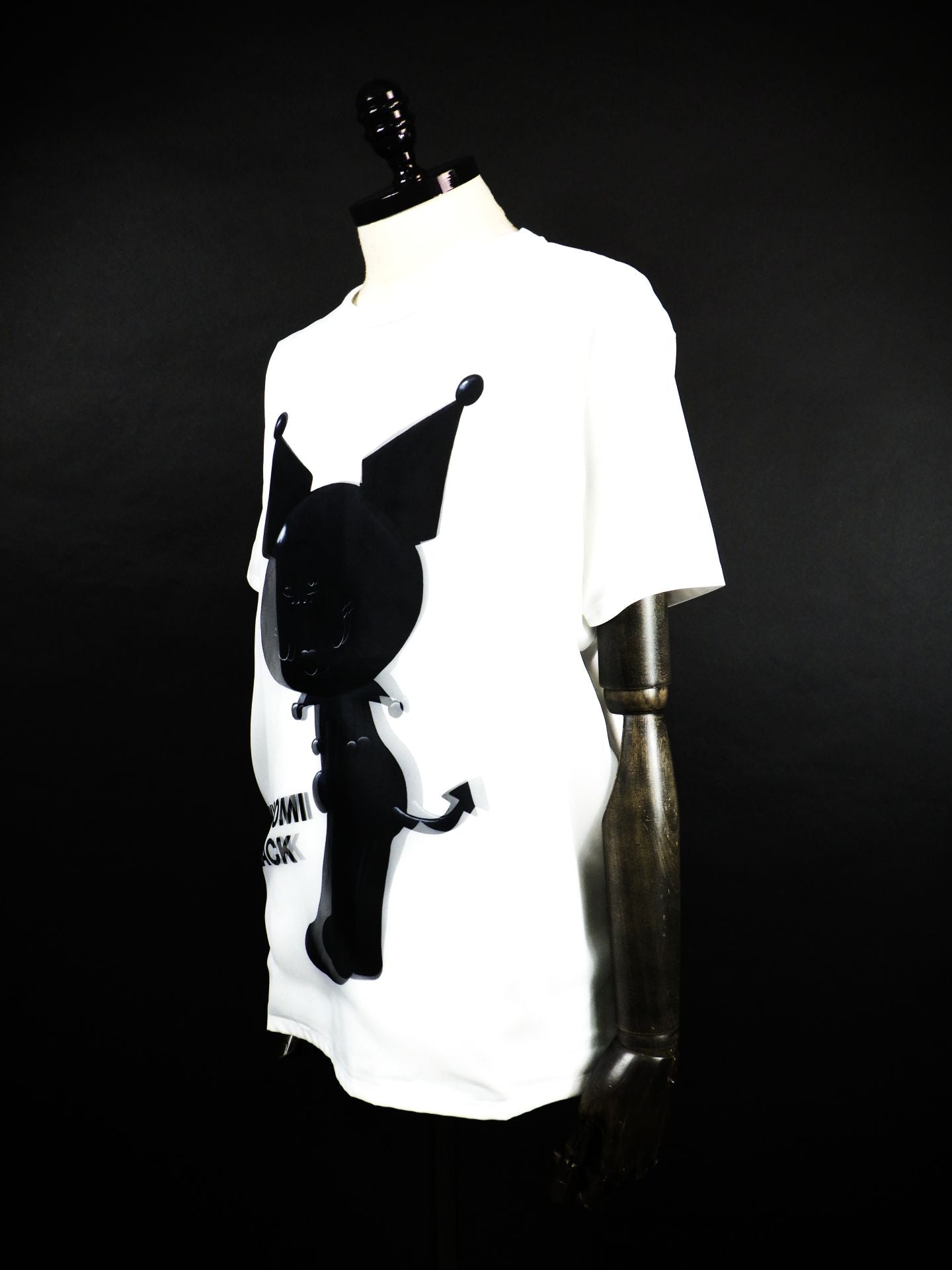 TRIPPY ART　KUROMI BLACK Tシャツ　TR-096-WH