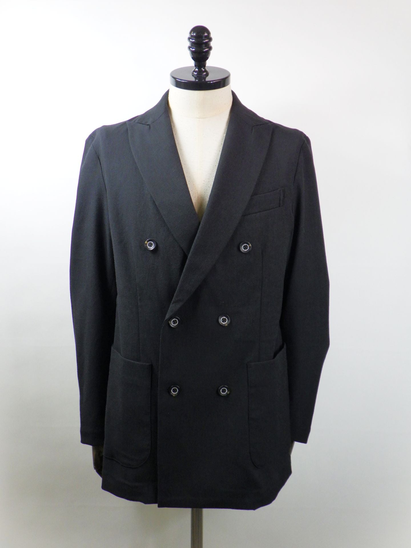 1PIU1UGUALE3 RELAX　リネンブレンドダブルピークドジャケット　USO-26008-BK