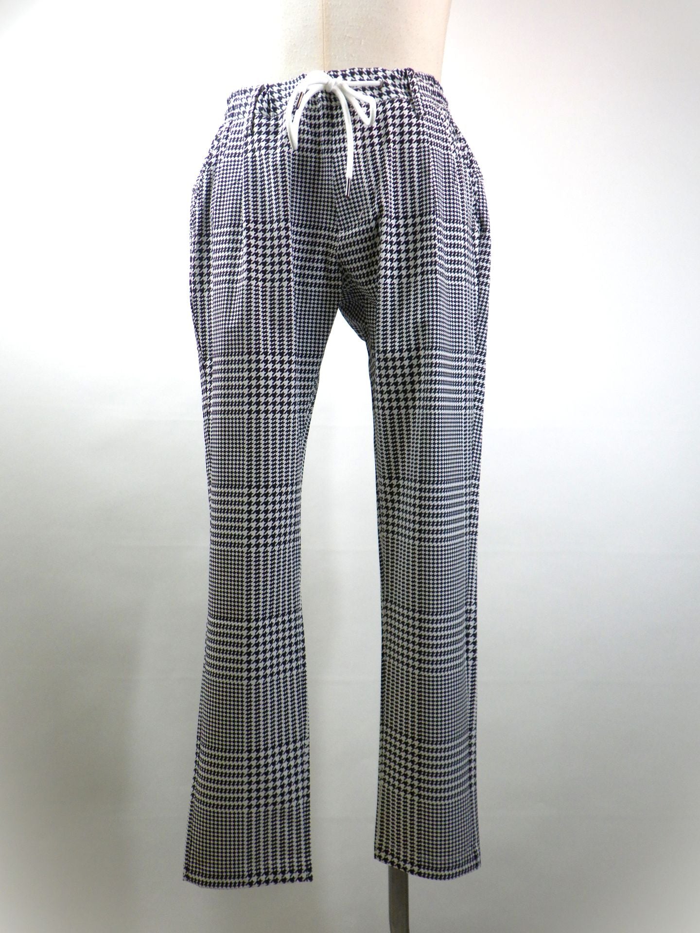 1PIU1UGUALE3 RELAX　接触冷感グレンチェックナイロンスラックス　USB-26062-WH×BK