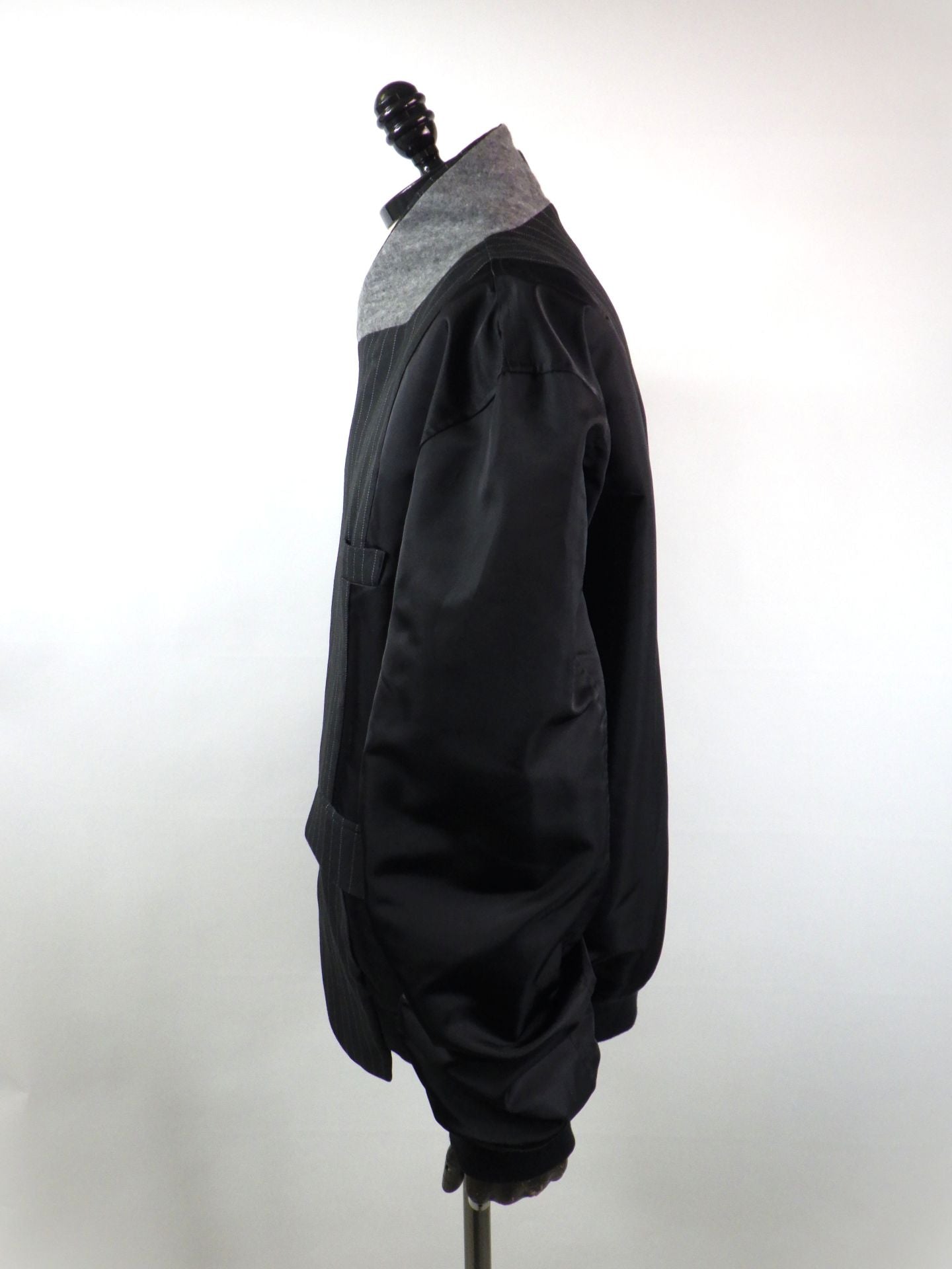 disemBySiik　アシンメトリースイッチブルゾン　26SS12