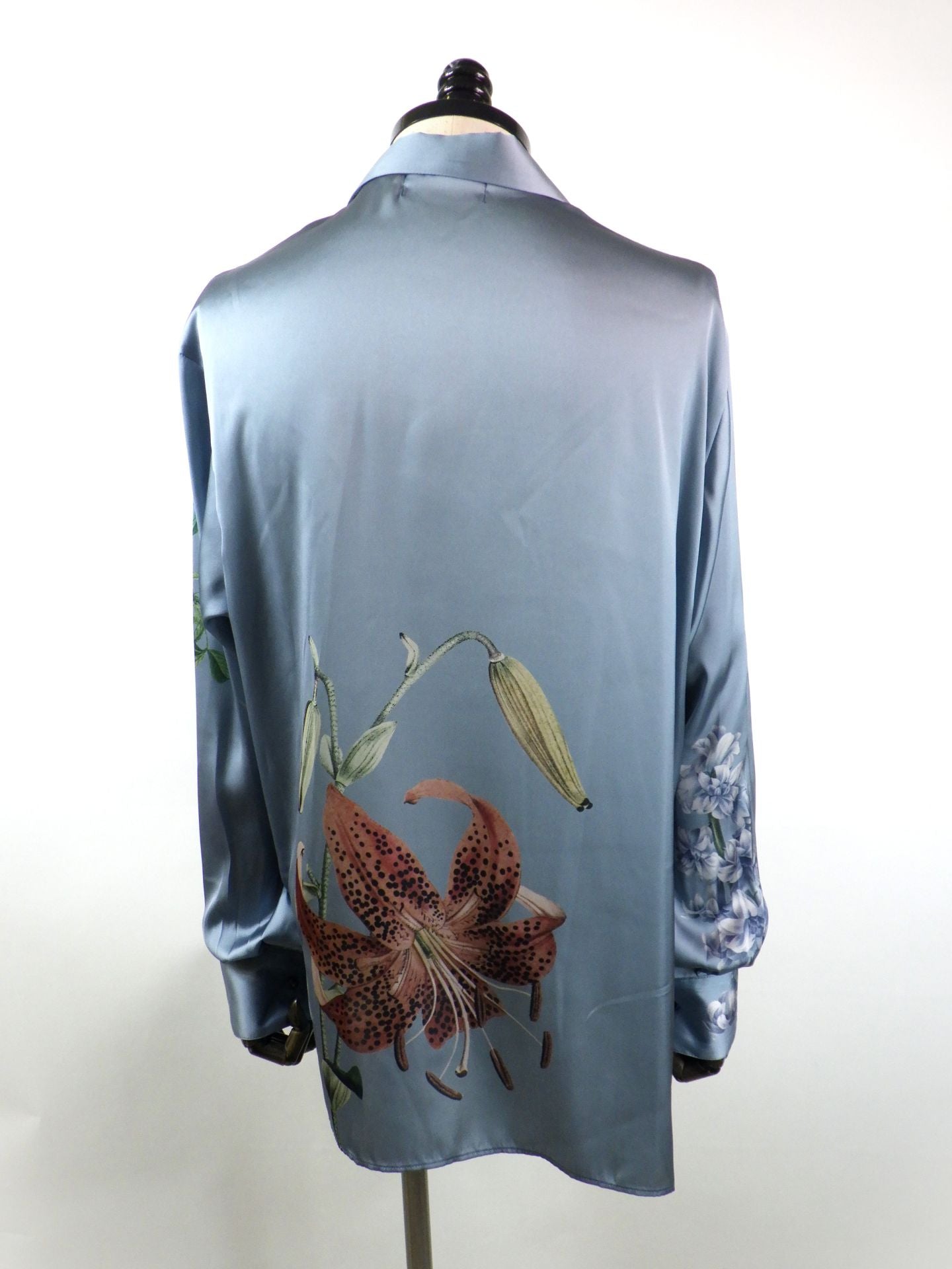disemBySiik　グラフィックサテンシャツ　26SS23-BL