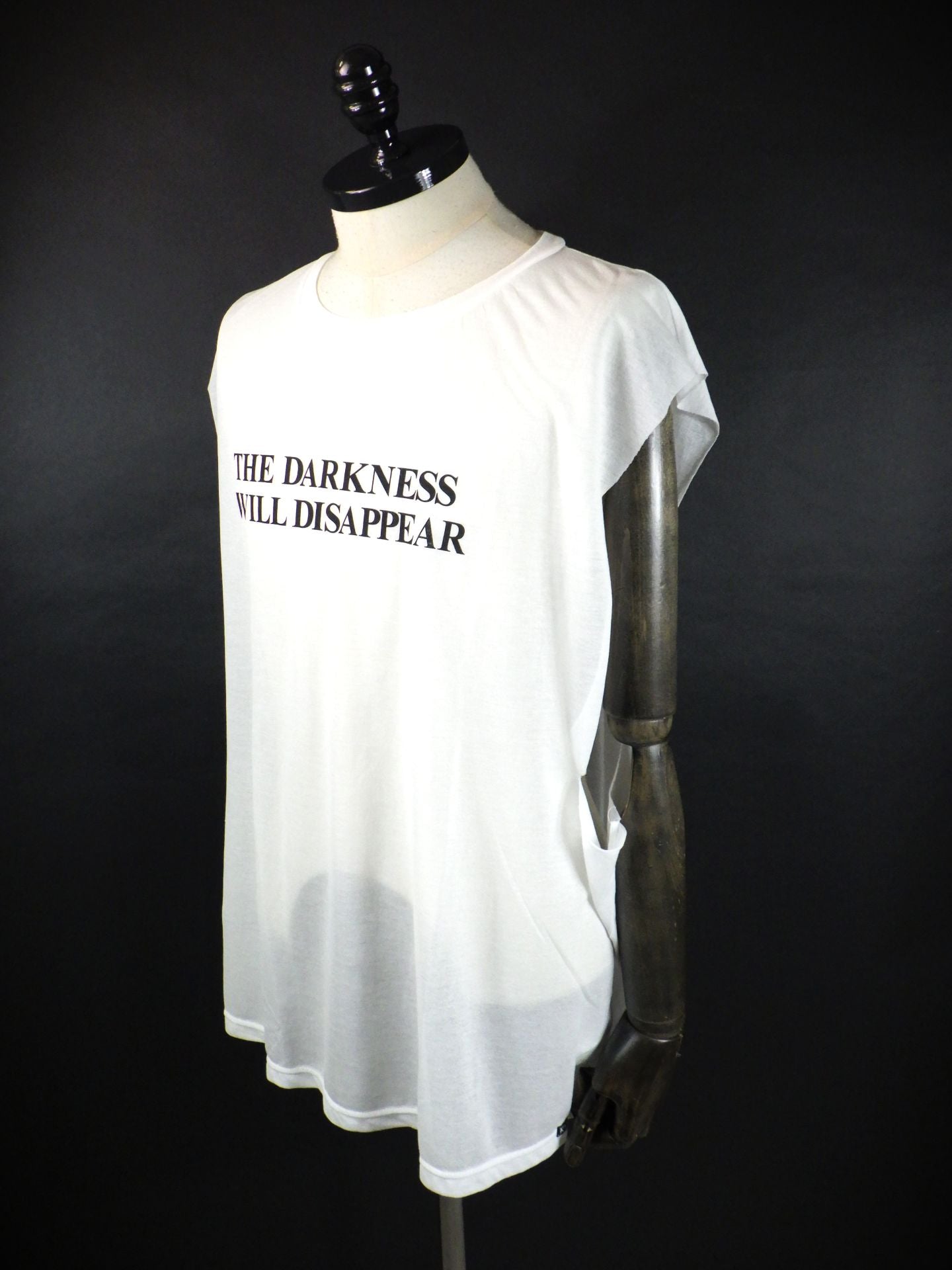 KAMIYA　タイポグラフィプリントシアージャージ―スリーブレスT-シャツ　G16TS082-WH