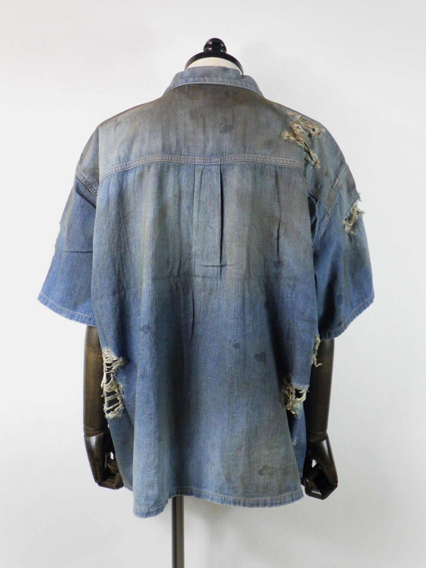 DISCOVERED　ショートスリーブデニムシャツ 　DC-SS26-SH-01-INDIGO