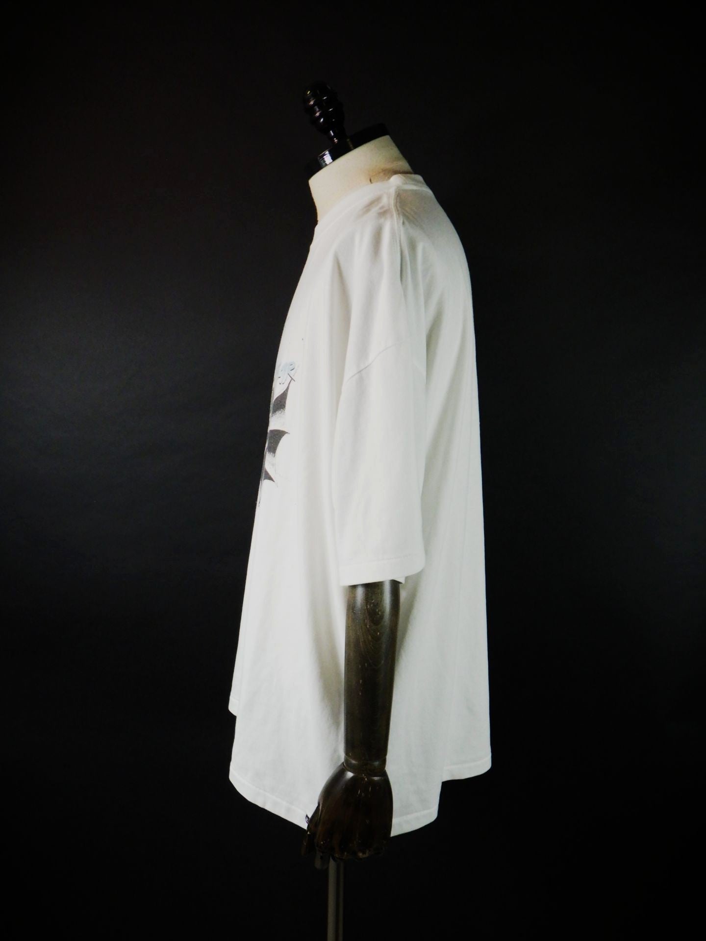 KAMIYA　"THE DARKNESS WILL DISAPPEAR"T-シャツ　G16TS098-WH