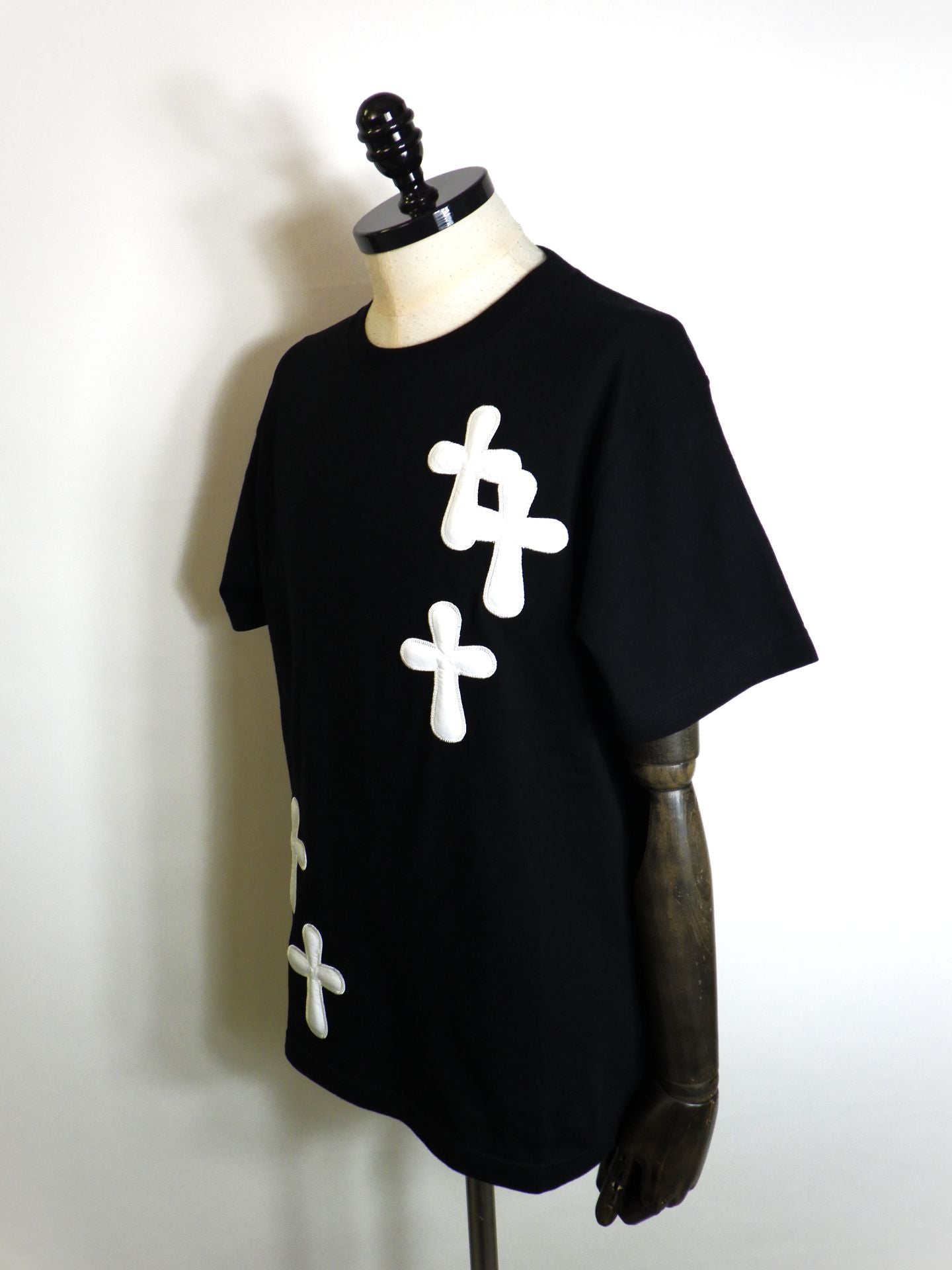 STUD MUFFIN　コットン天竺クロスパフワッペンSSシャツ　614-02885-BK