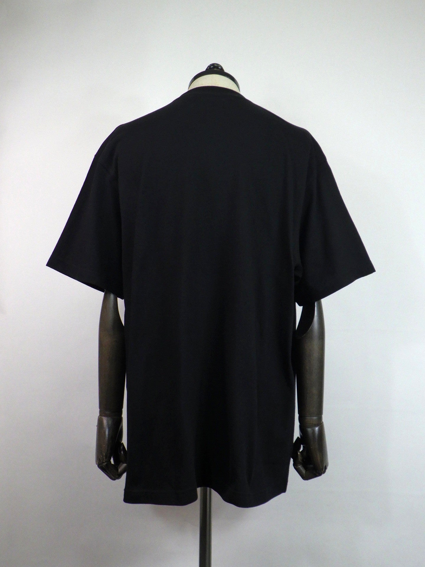 STUD MUFFIN　コットン天竺ワンポイント刺繡SSシャツ　614-02886-BK×YEL