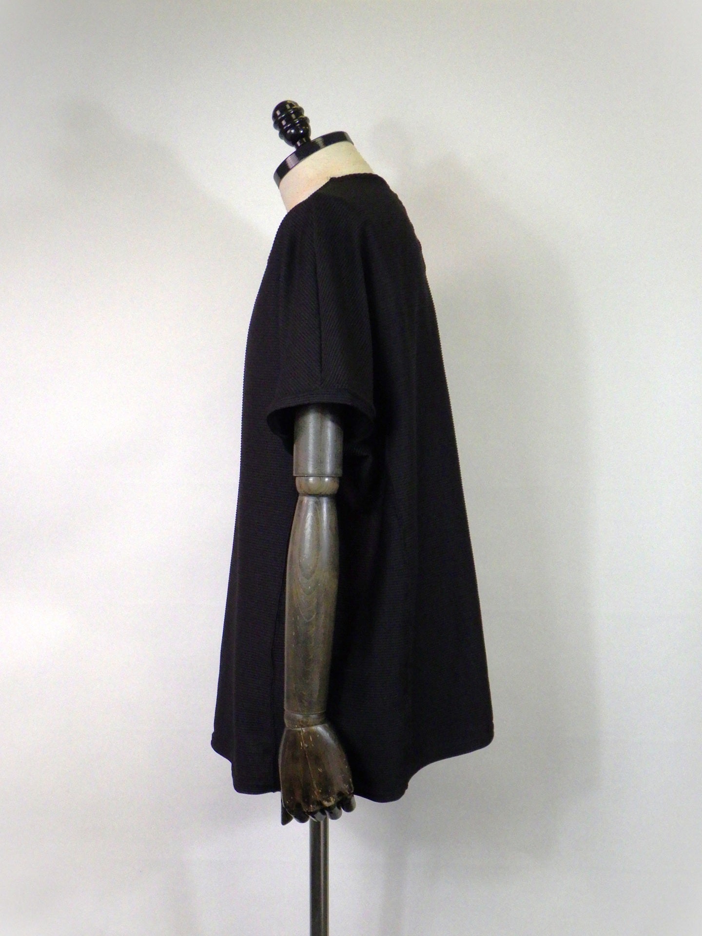 prasthana　flux arm3 t-shirt_A [RIPPLE JERSEY]　P-2202001-BK
