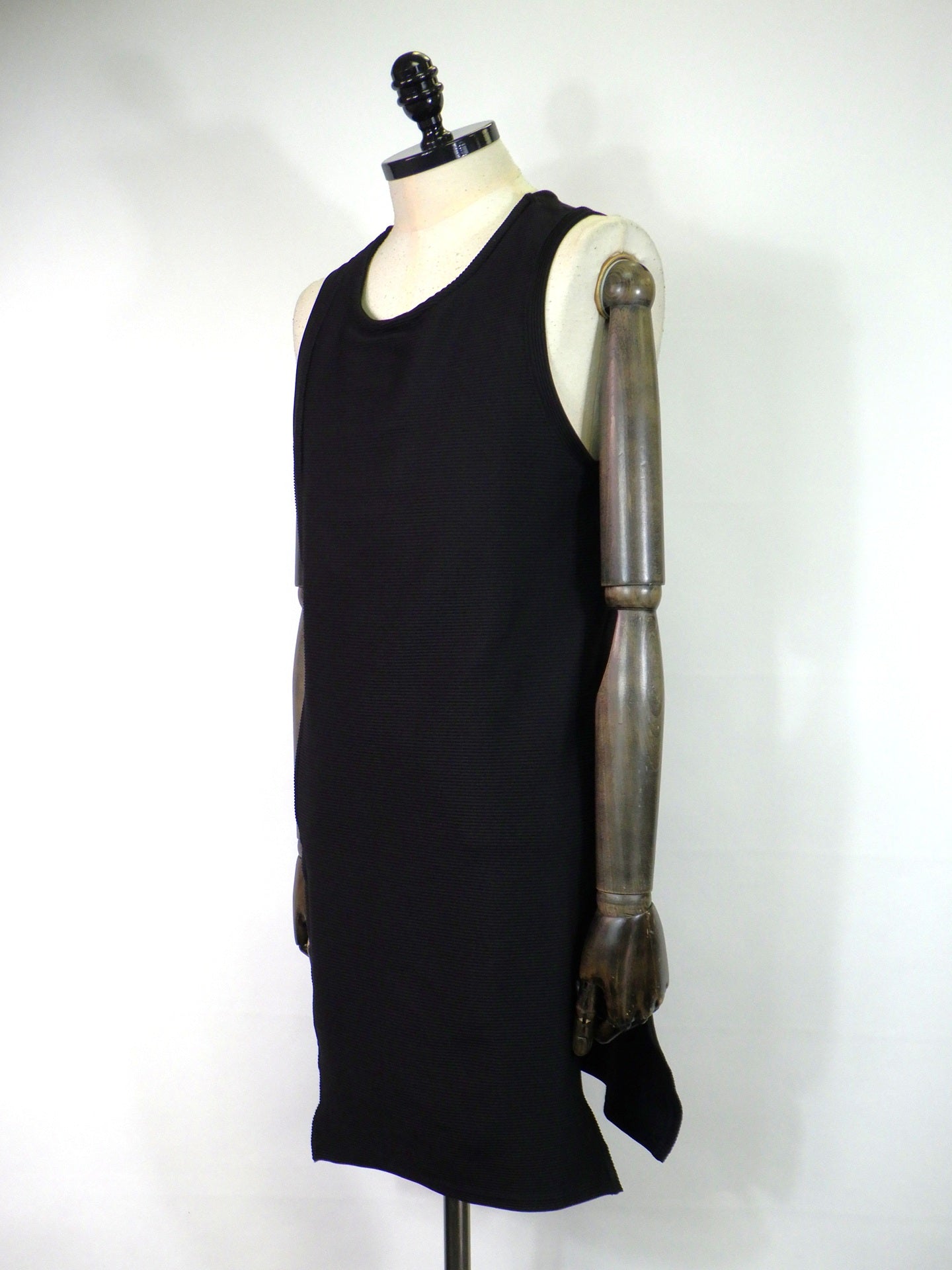 prasthana　offset extension tank top_A [RIPPLE JERSEY]　P-2202002-BK