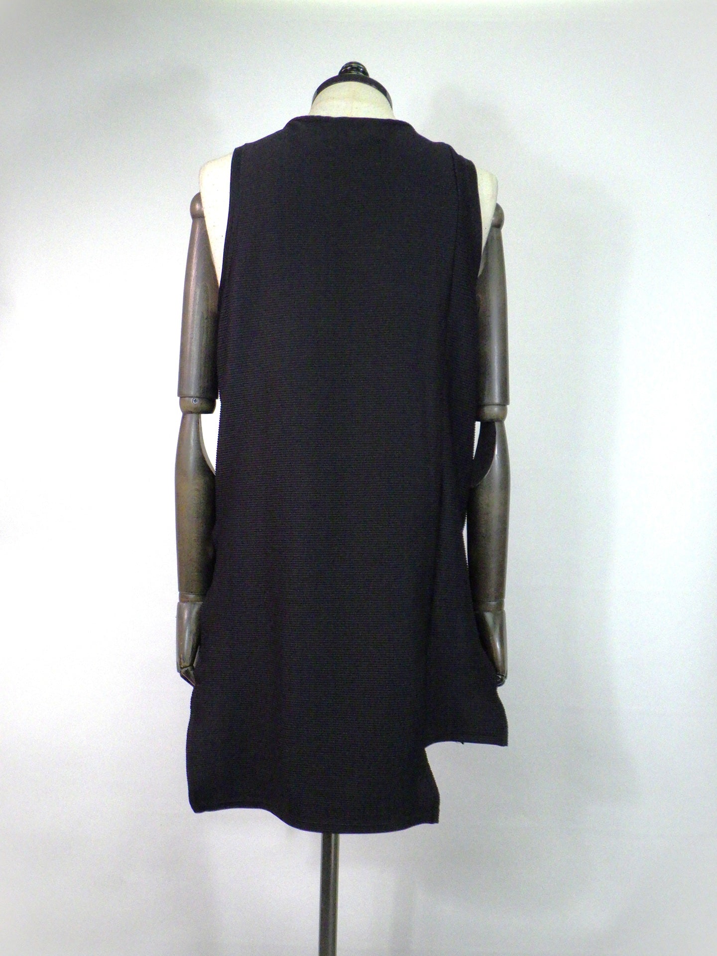 prasthana　offset extension tank top_A [RIPPLE JERSEY]　P-2202002-BK