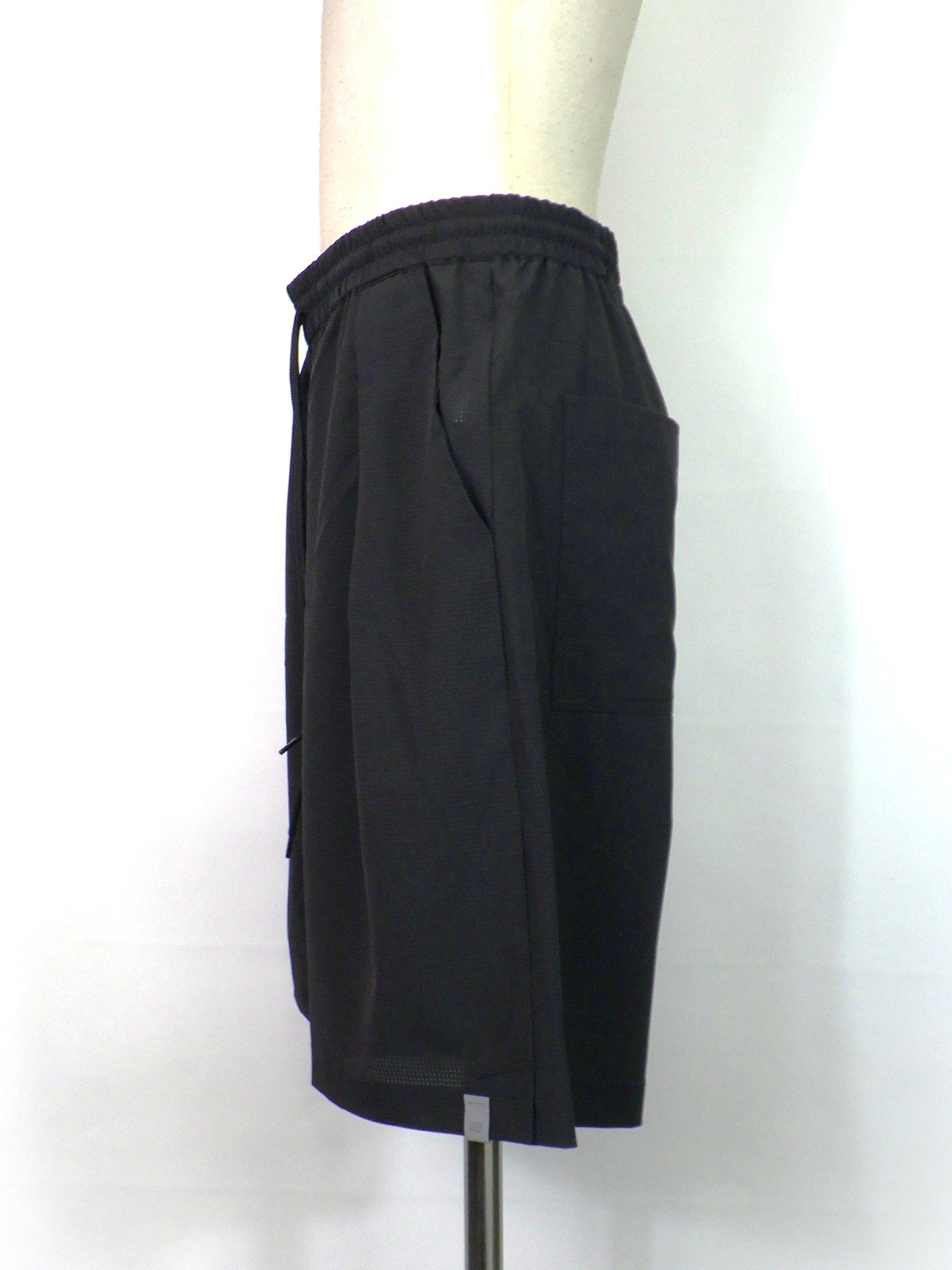 SUPERTHANKS　Technical easy shorts　ST262PT01-BK