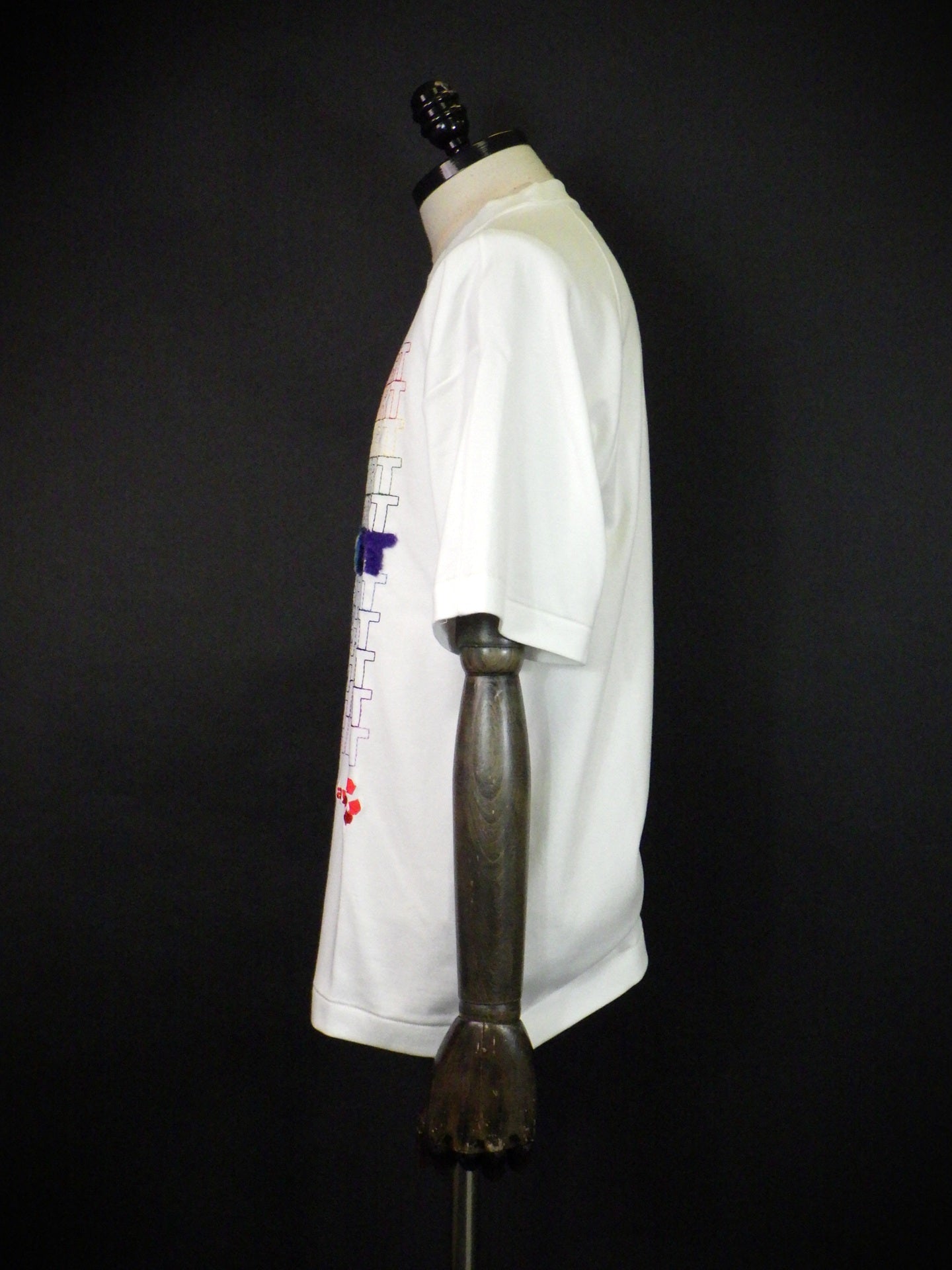 amok　AMOK_TEE　261012-WHT
