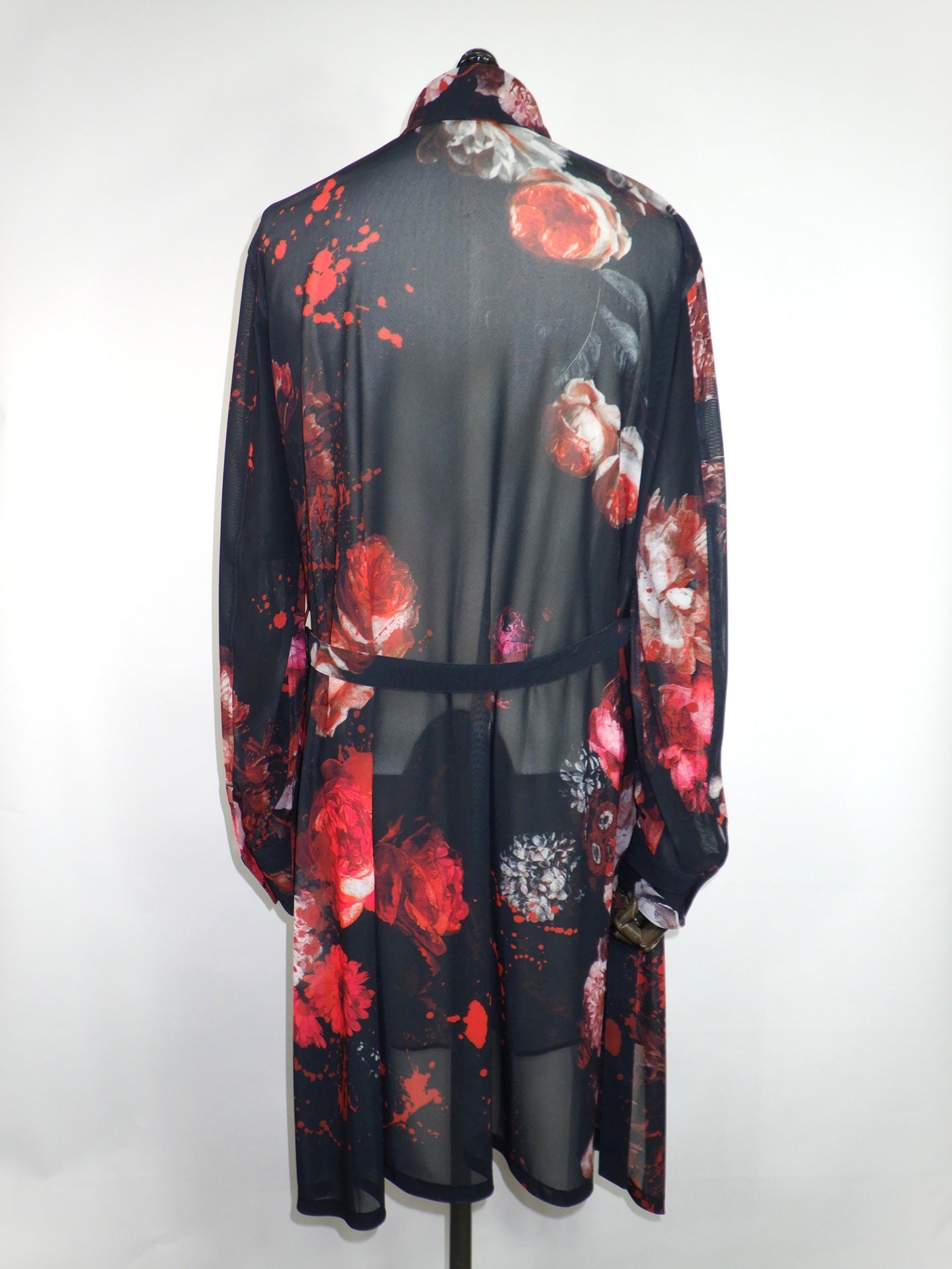 kiryuyrikキリュウキリュウ花柄シャツメッシュフローラ3.7万 kiryuyrik フローラメッシュフレアシャツ KV-HB25-056-BK – KAWANO